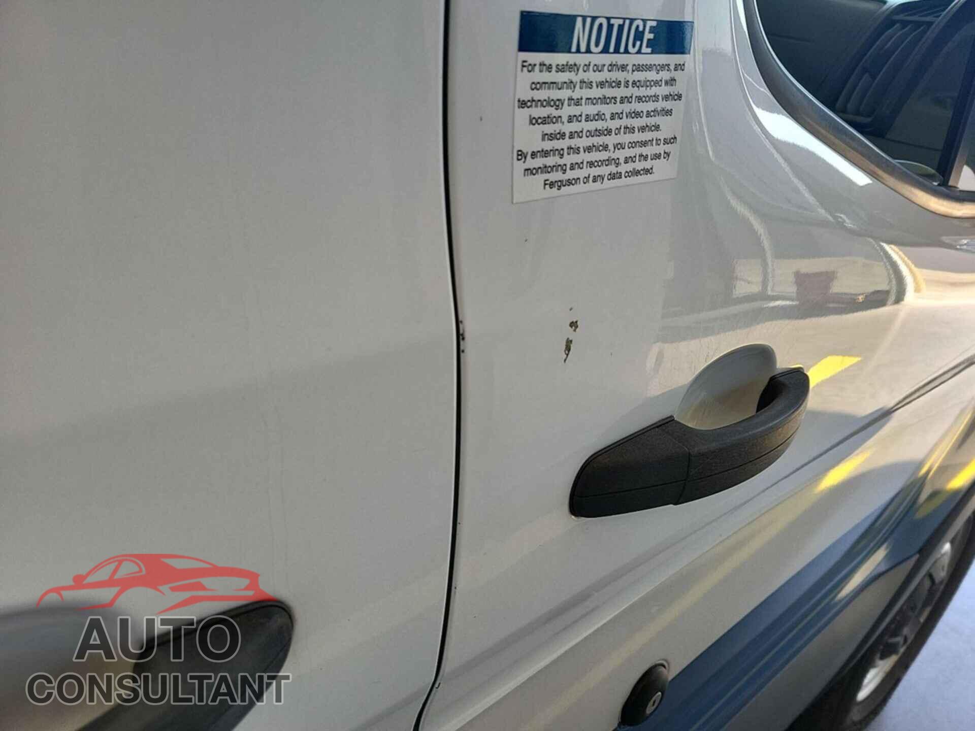 FORD TRANSIT 2018 - 1FTYR2XG2JKB05555