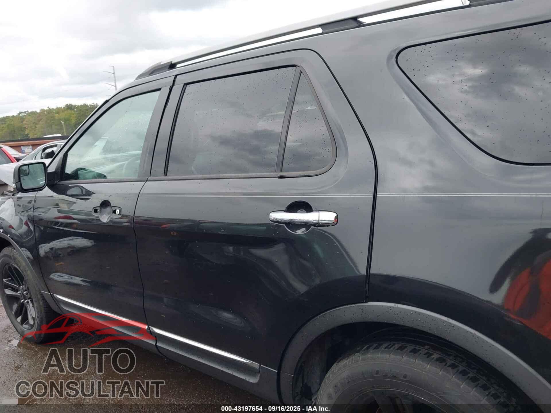 FORD EXPLORER 2015 - 1FM5K8D83FGB63705