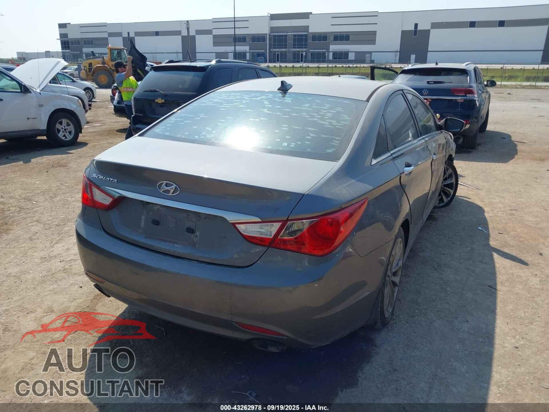 HYUNDAI SONATA 2012 - 5NPEC4AB2CH326149