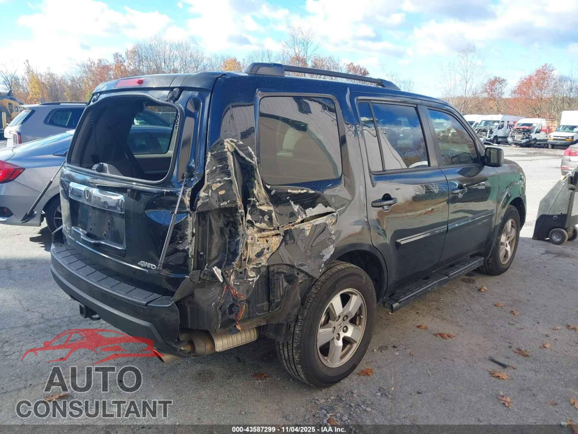 HONDA PILOT 2010 - 5FNYF4H65AB014125