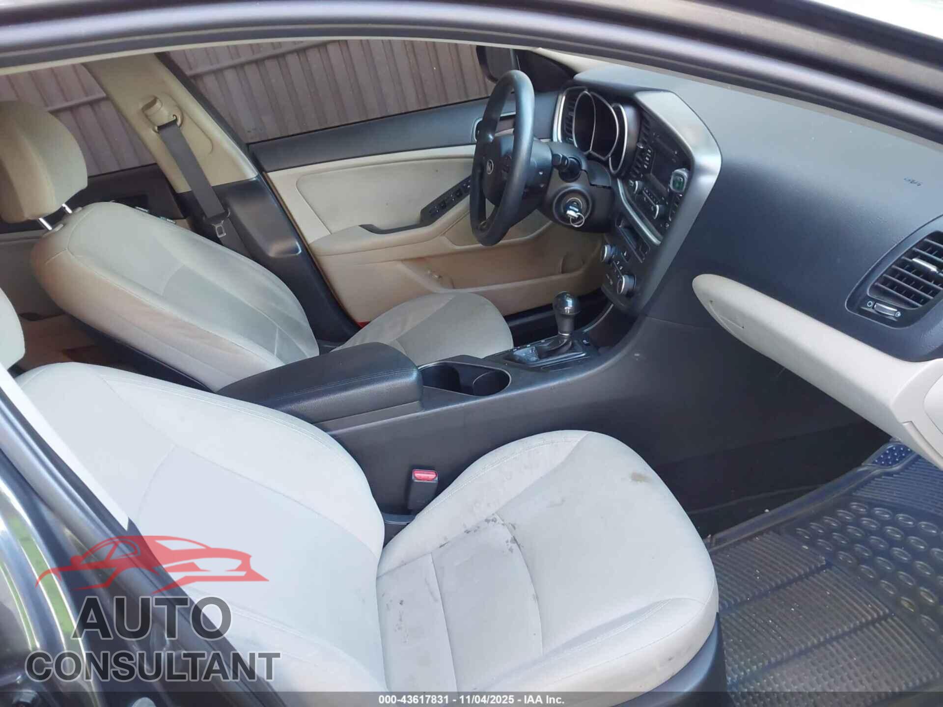 KIA OPTIMA 2015 - KNAGM4A74F5649928