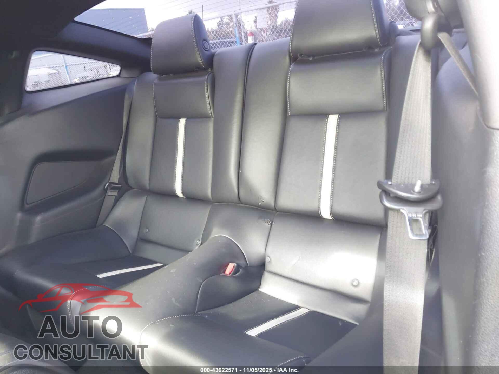 FORD MUSTANG 2013 - 1ZVBP8CF0D5279975