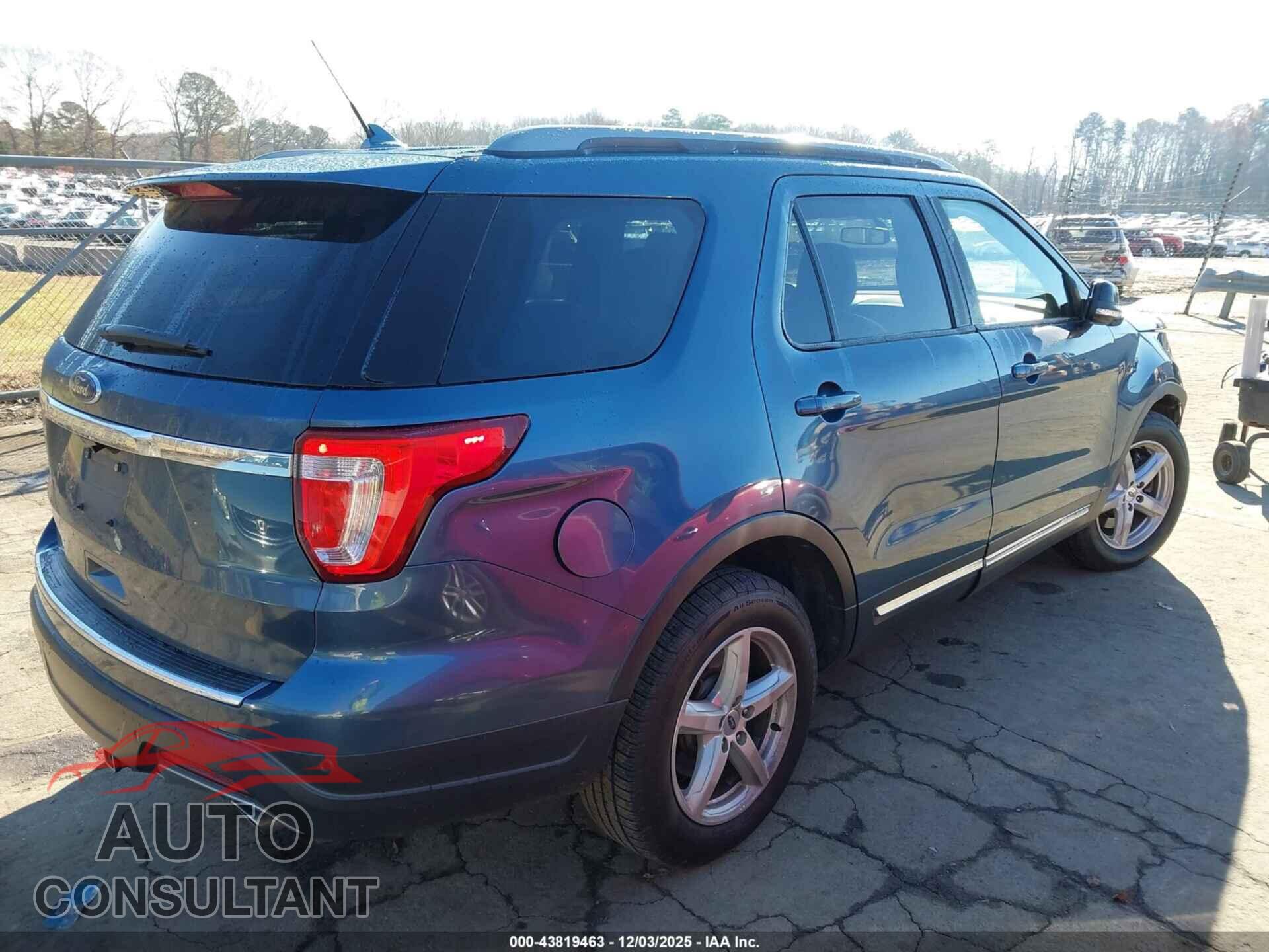 FORD EXPLORER 2018 - 1FM5K7D87JGA11610