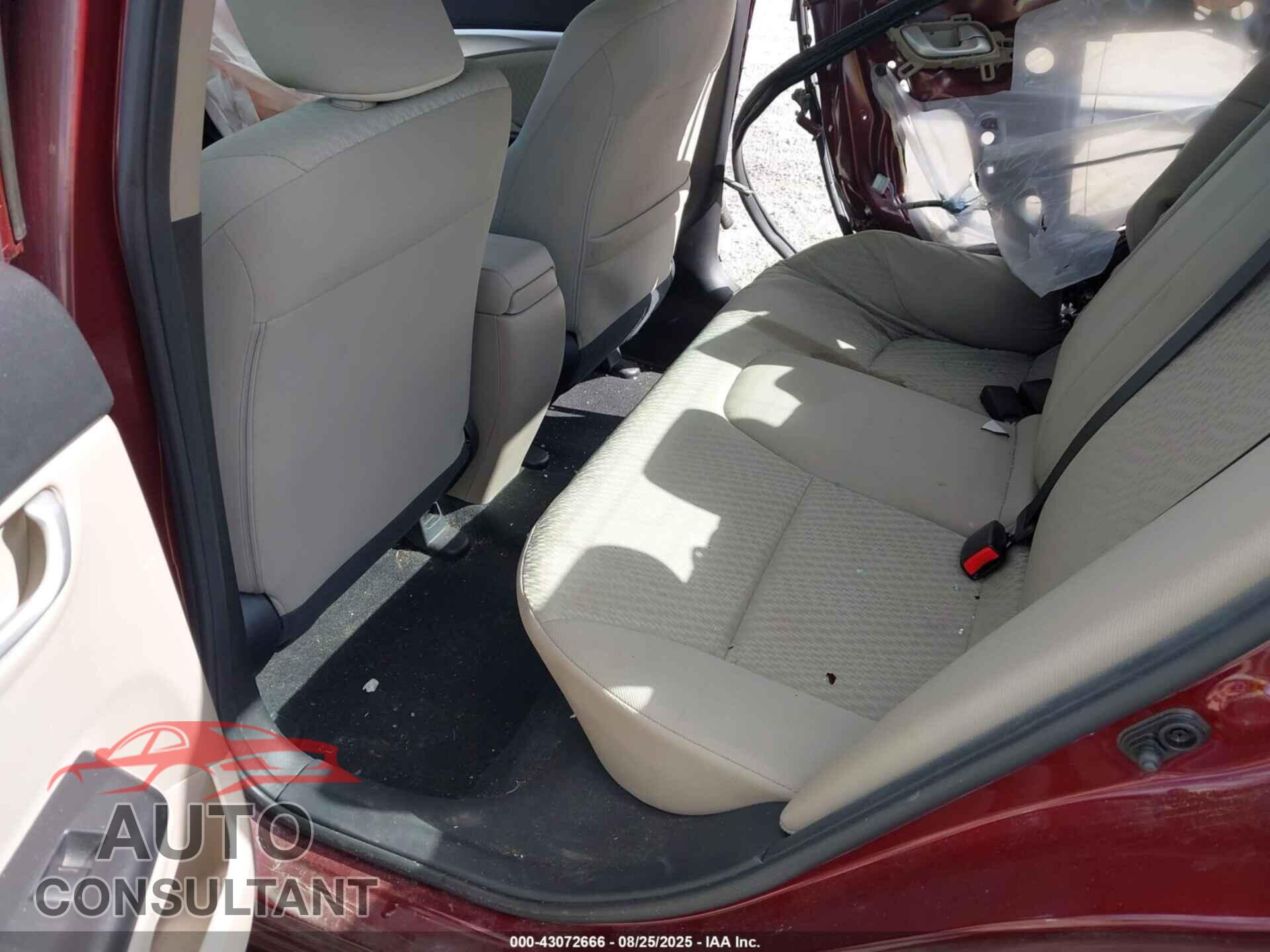 HONDA CIVIC 2015 - 2HGFB2F85FH507429