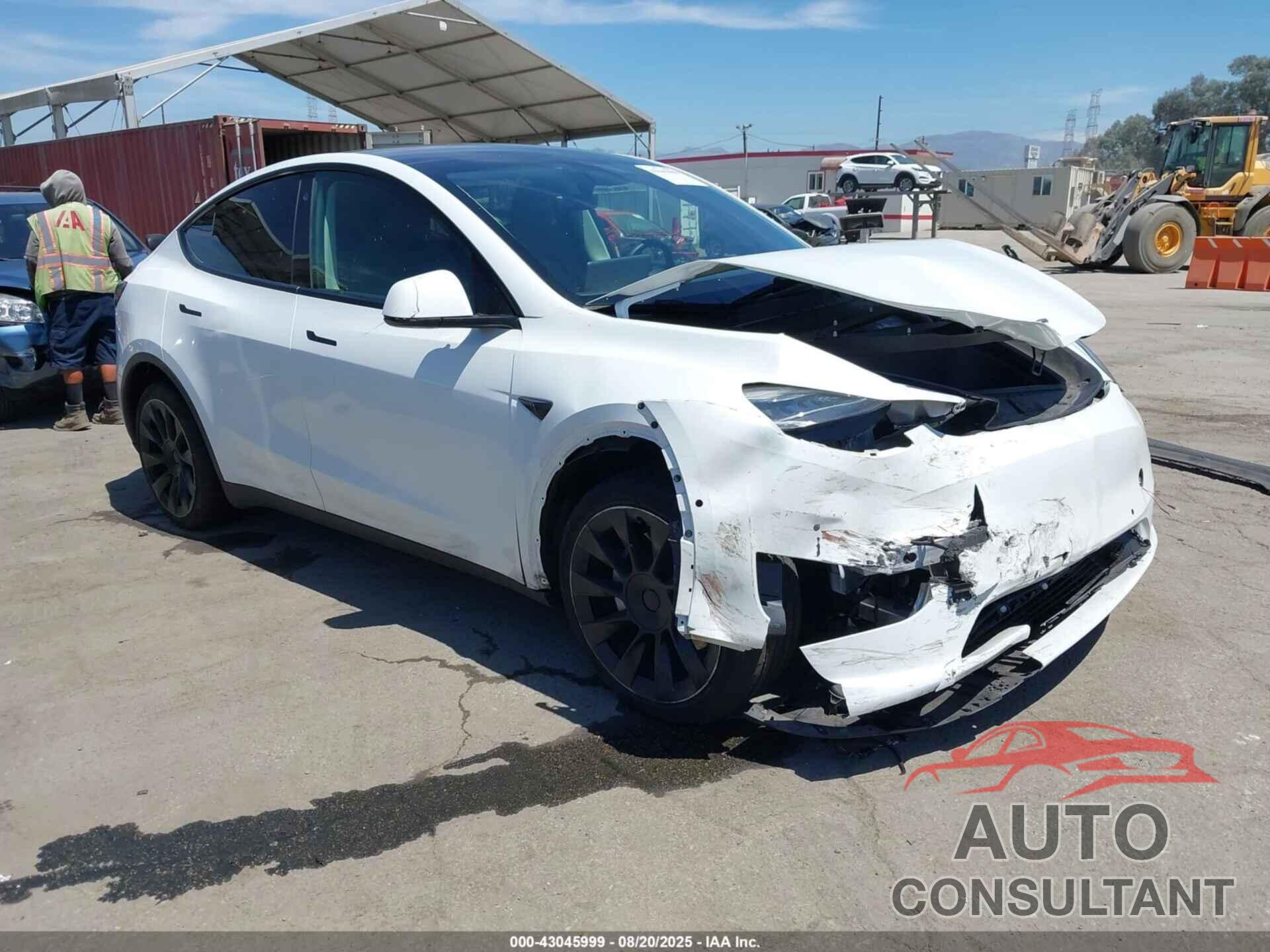 TESLA MODEL Y 2022 - 7SAYGDEE3NF413701