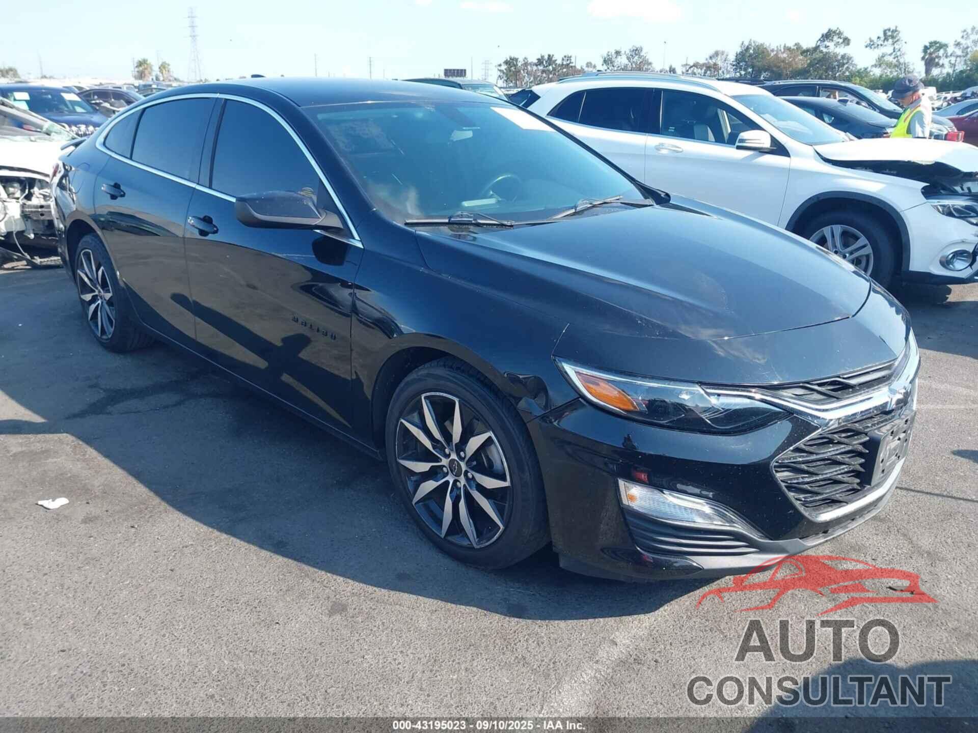 CHEVROLET MALIBU 2020 - 1G1ZG5STXLF097998