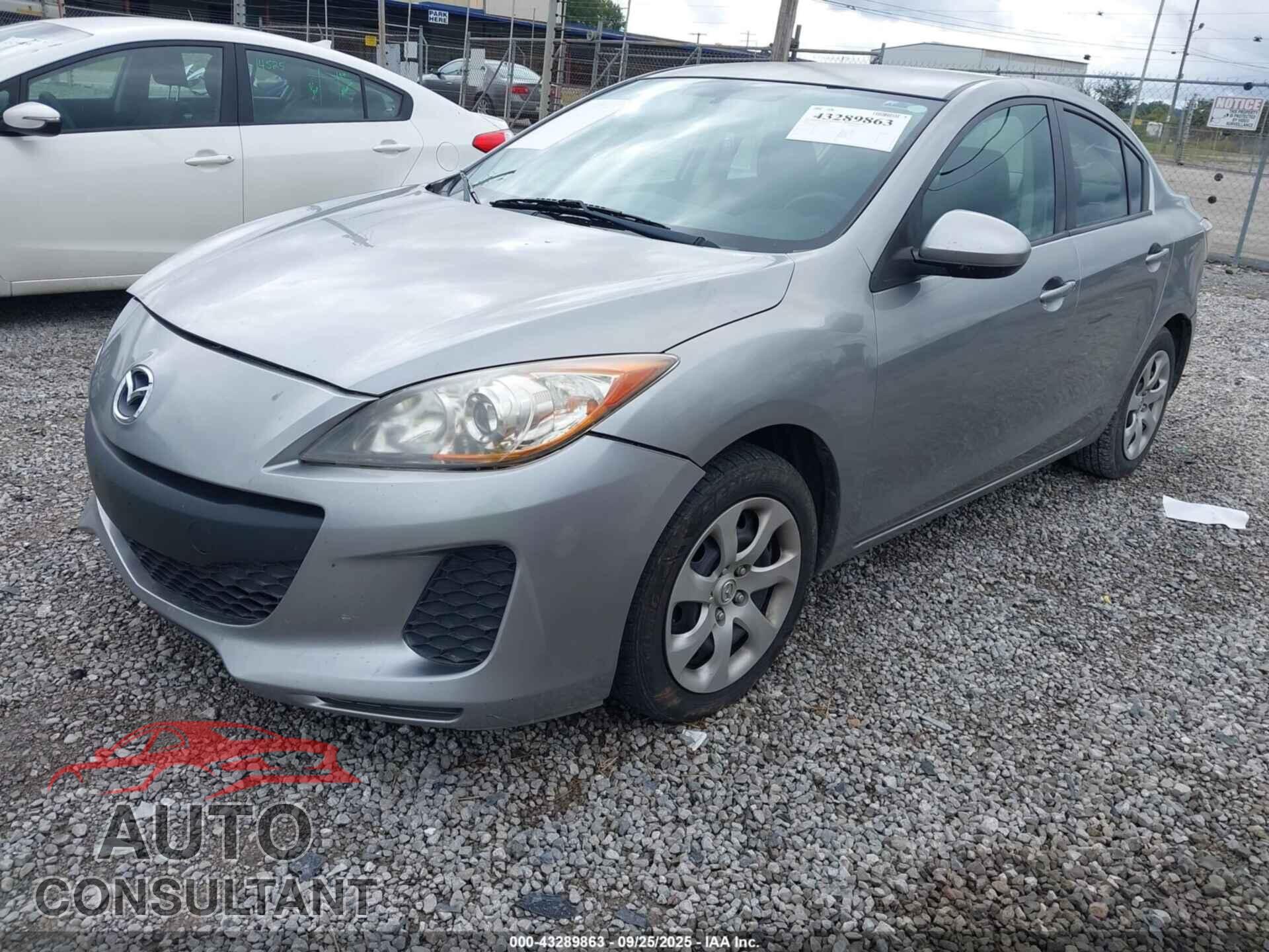 MAZDA MAZDA3 2012 - JM1BL1UF9C1513234