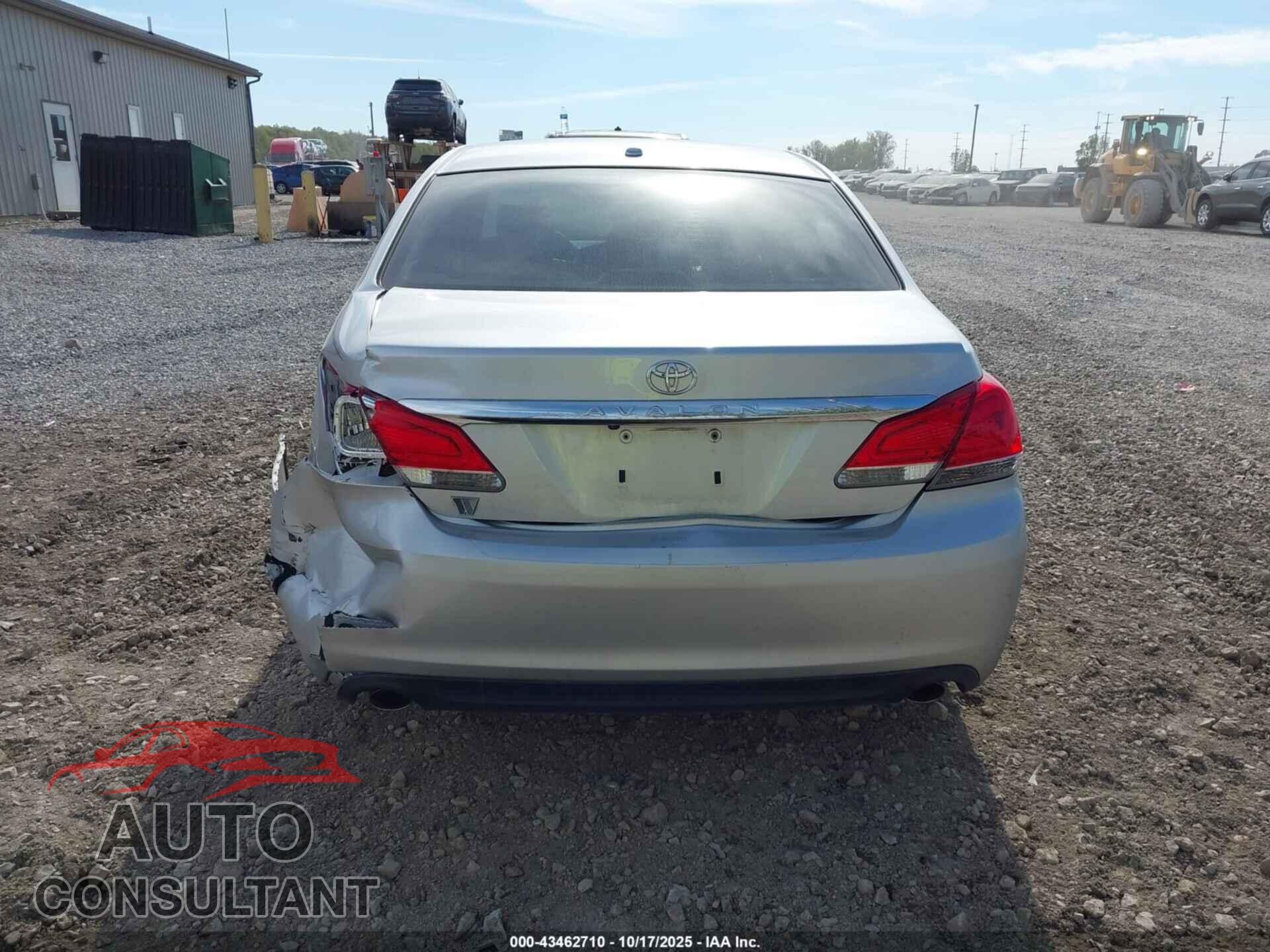 TOYOTA AVALON 2011 - 4T1BK3DB8BU401044