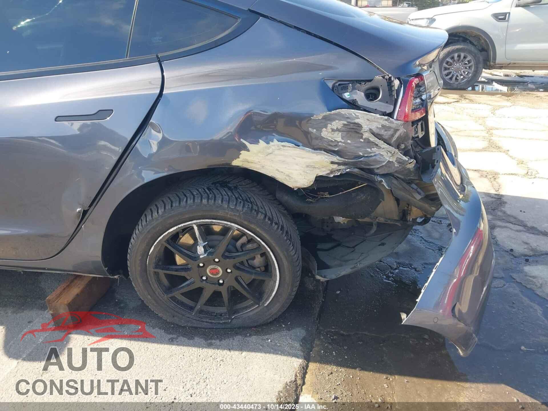 TESLA MODEL 3 2021 - 5YJ3E1EB9MF914169