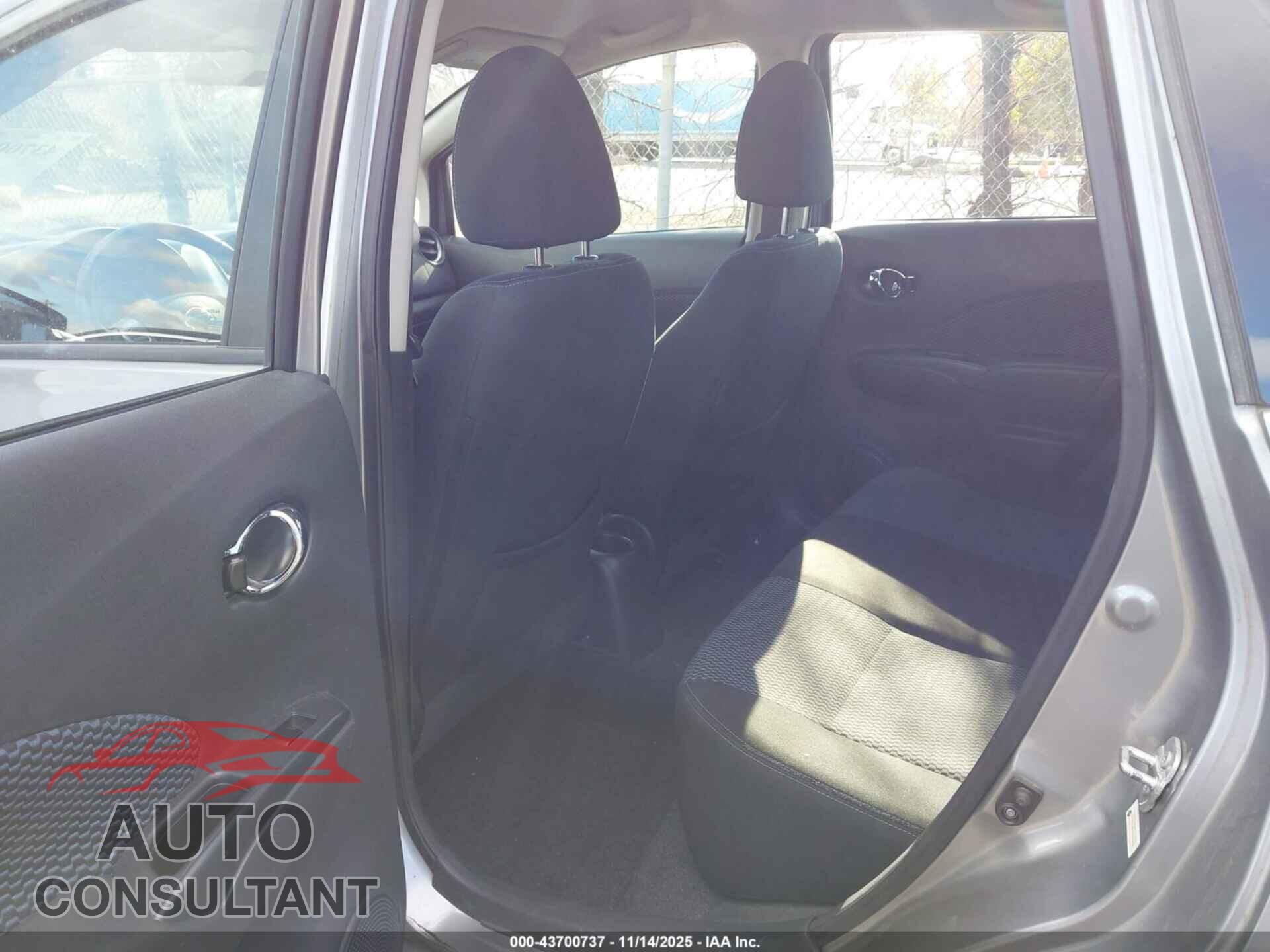 NISSAN VERSA NOTE 2015 - 3N1CE2CP2FL432378
