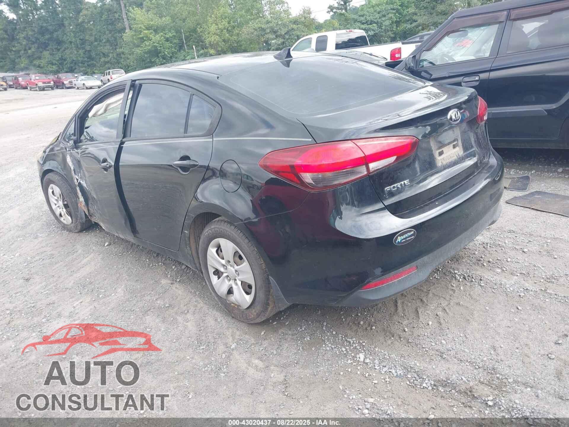 KIA FORTE 2017 - 3KPFK4A76HE048581