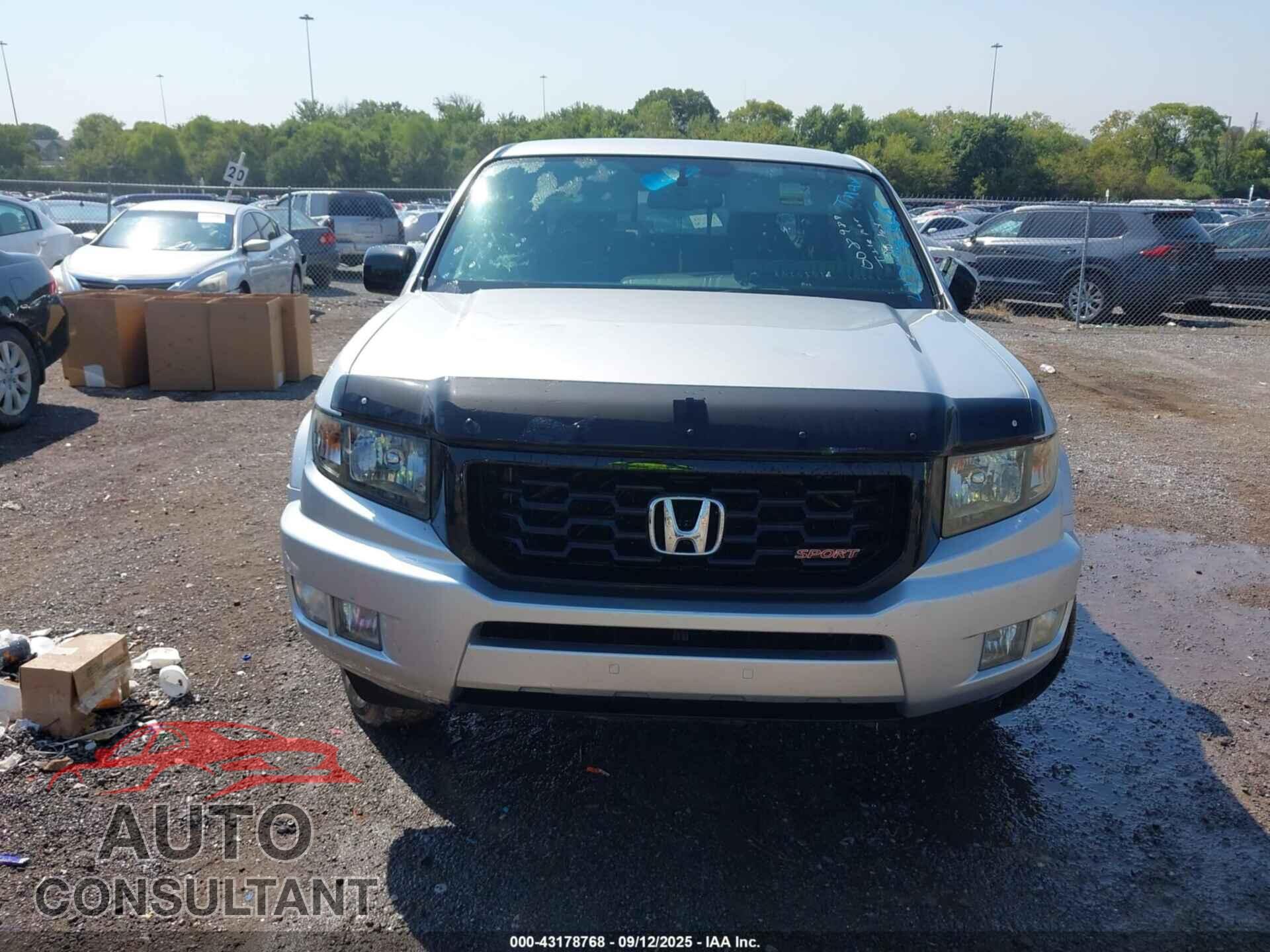 HONDA RIDGELINE 2013 - 5FPYK1F75DB008987