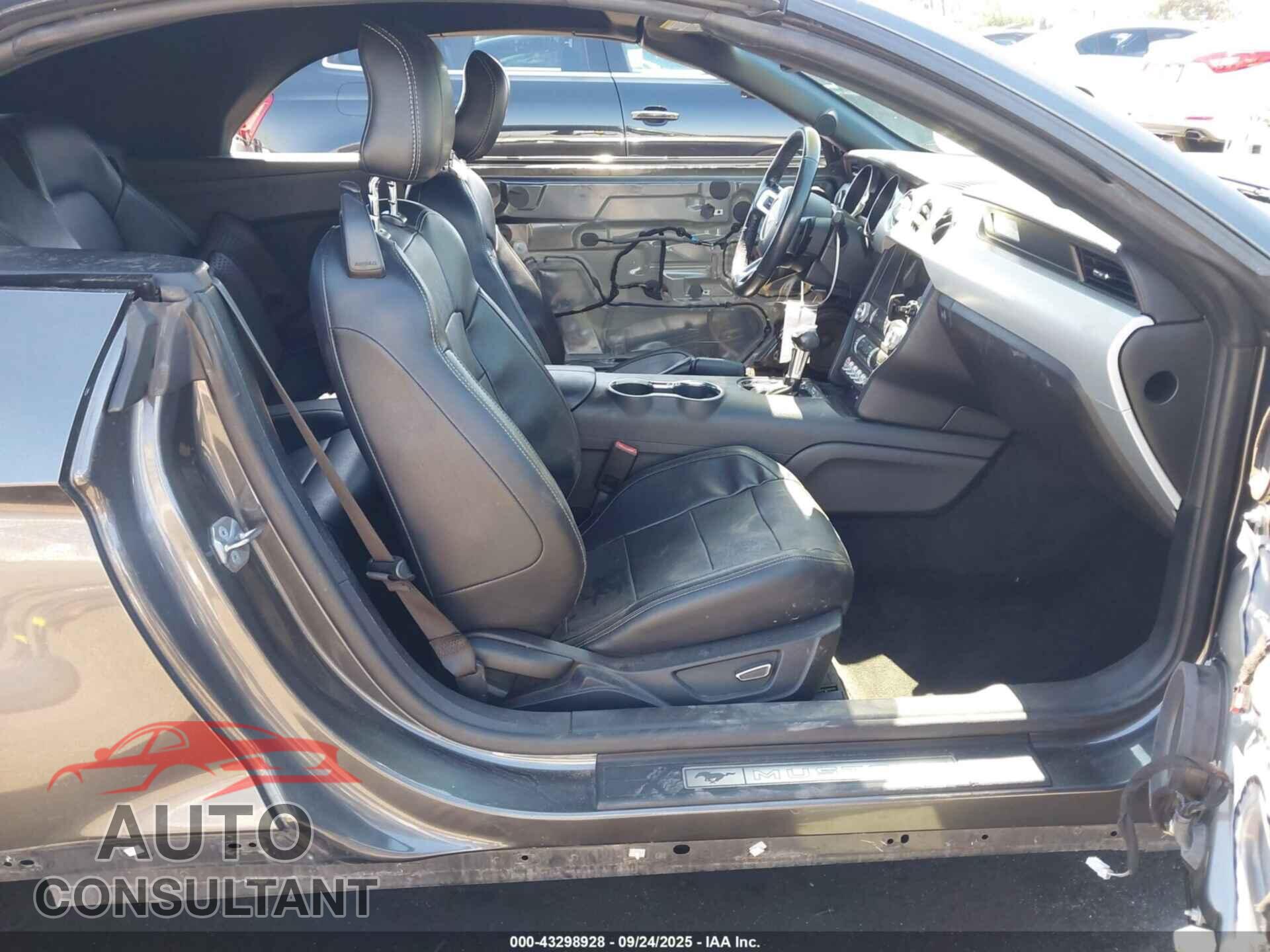 FORD MUSTANG 2016 - 1FATP8UH6G5329201