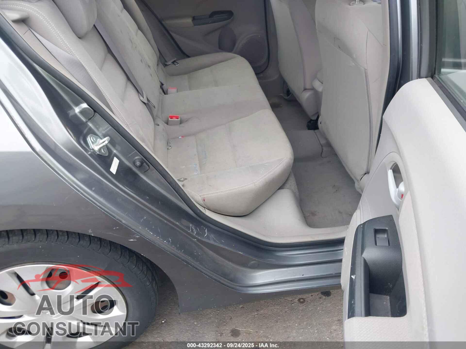 HONDA INSIGHT 2014 - JHMZE2H50ES000577