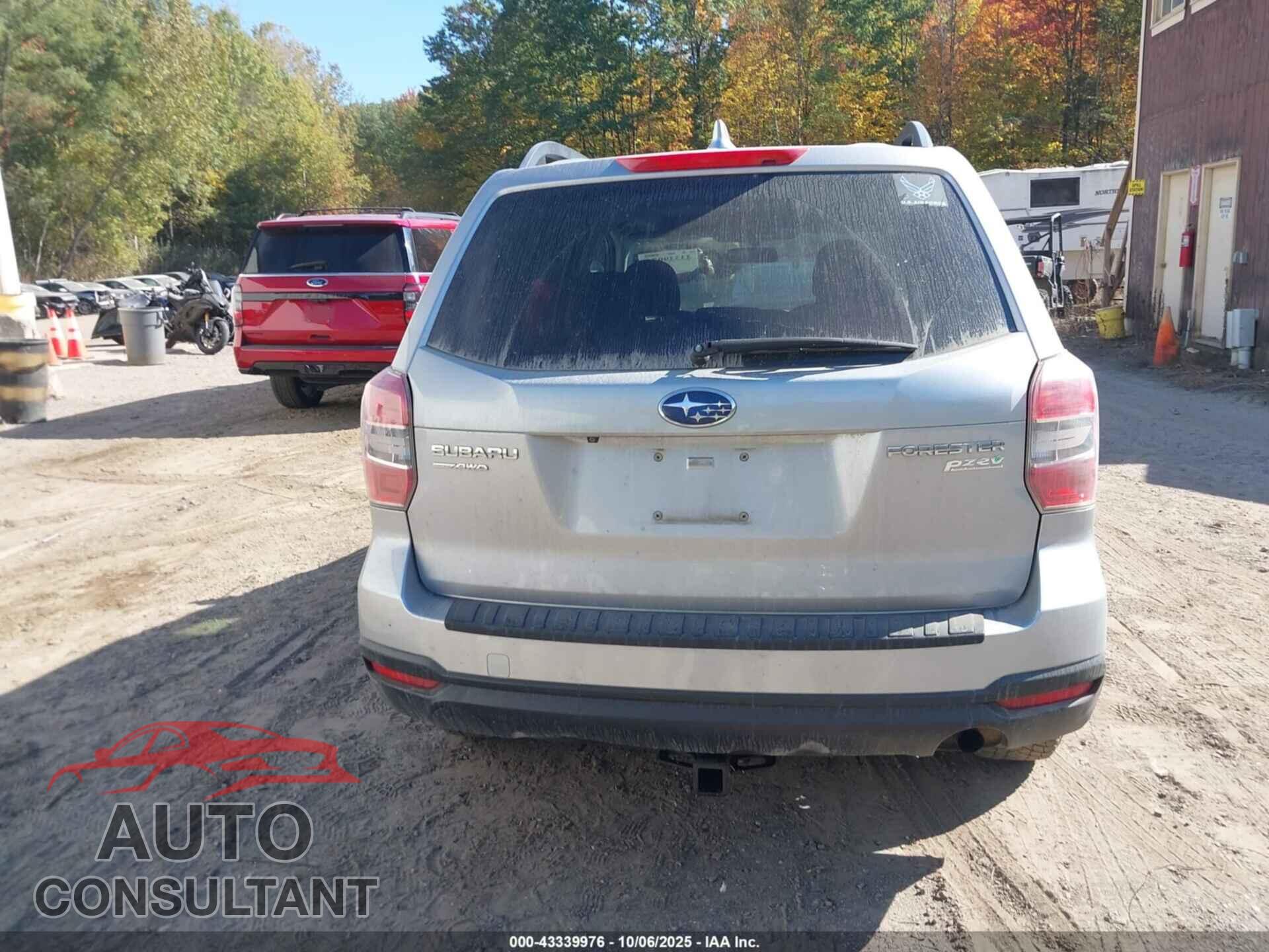 SUBARU FORESTER 2016 - JF2SJADC4GH460968