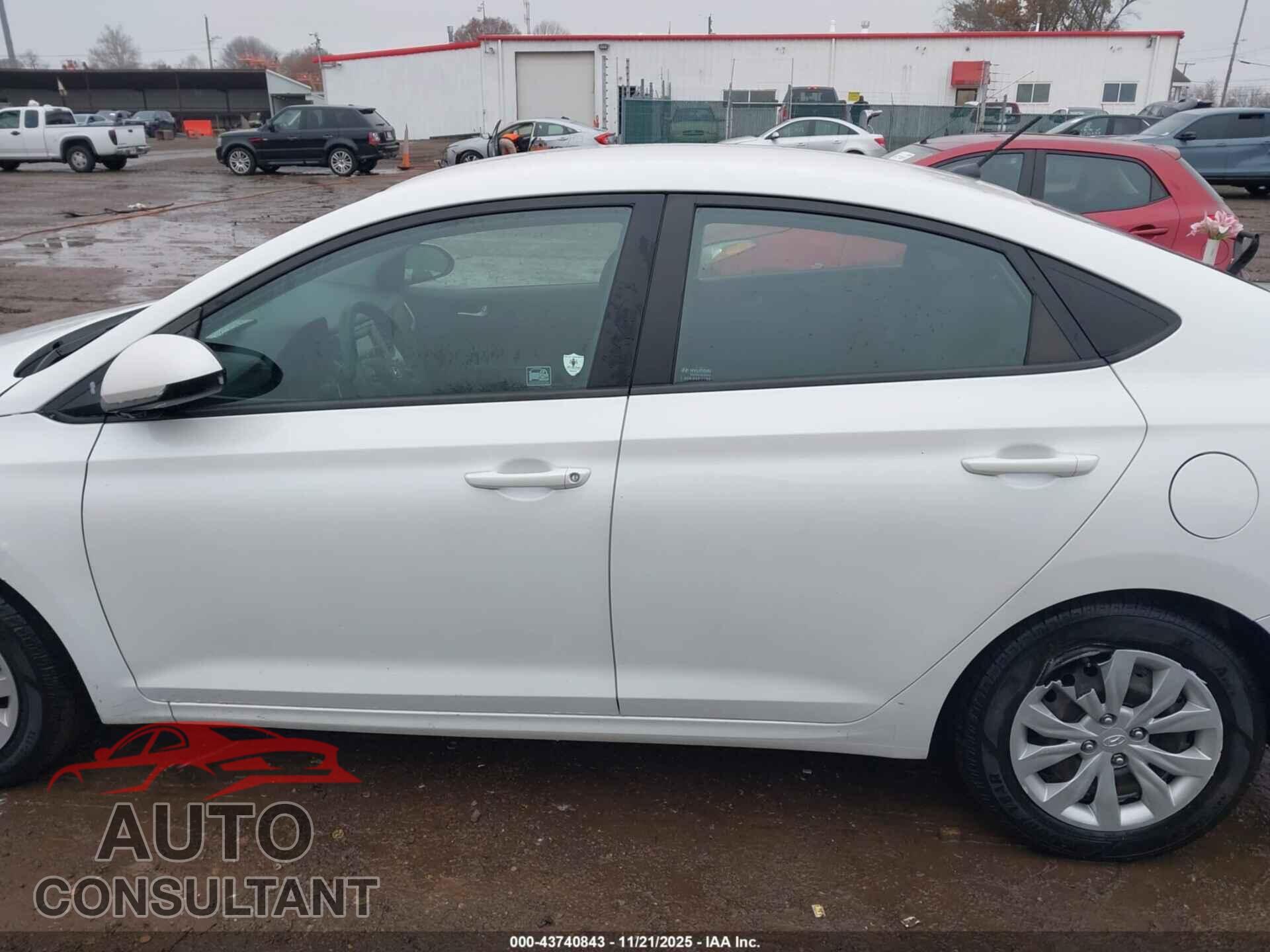 HYUNDAI ACCENT 2021 - 3KPC24A67ME136477