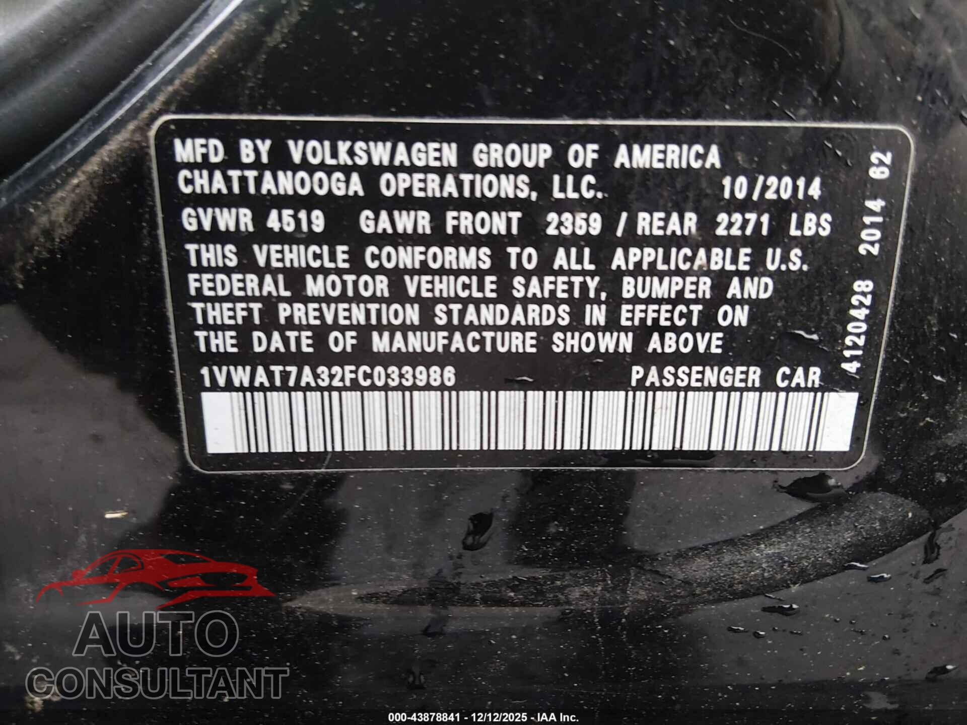 VOLKSWAGEN PASSAT 2015 - 1VWAT7A32FC033986