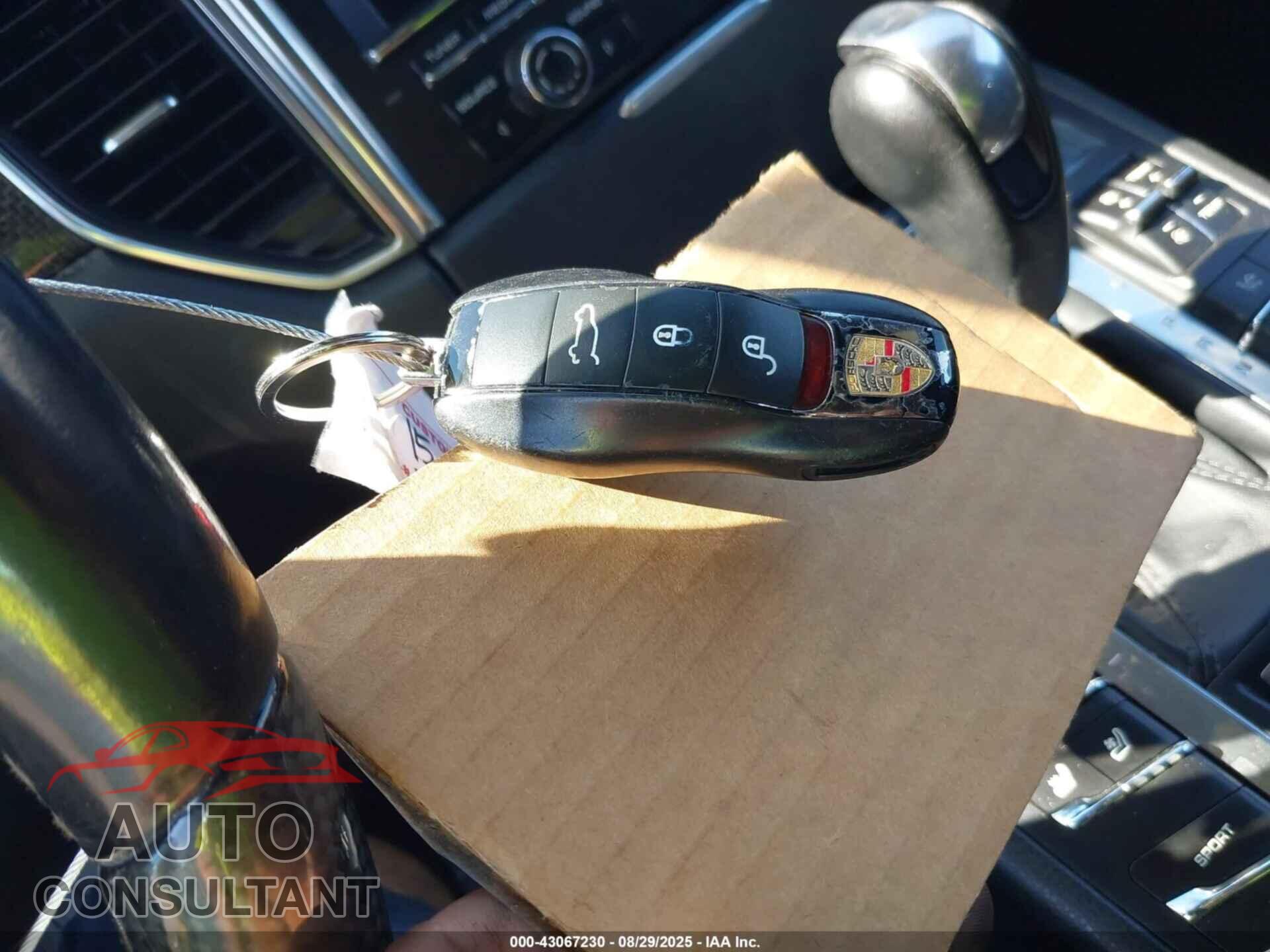 PORSCHE MACAN 2015 - WP1AB2A5XFLB65757
