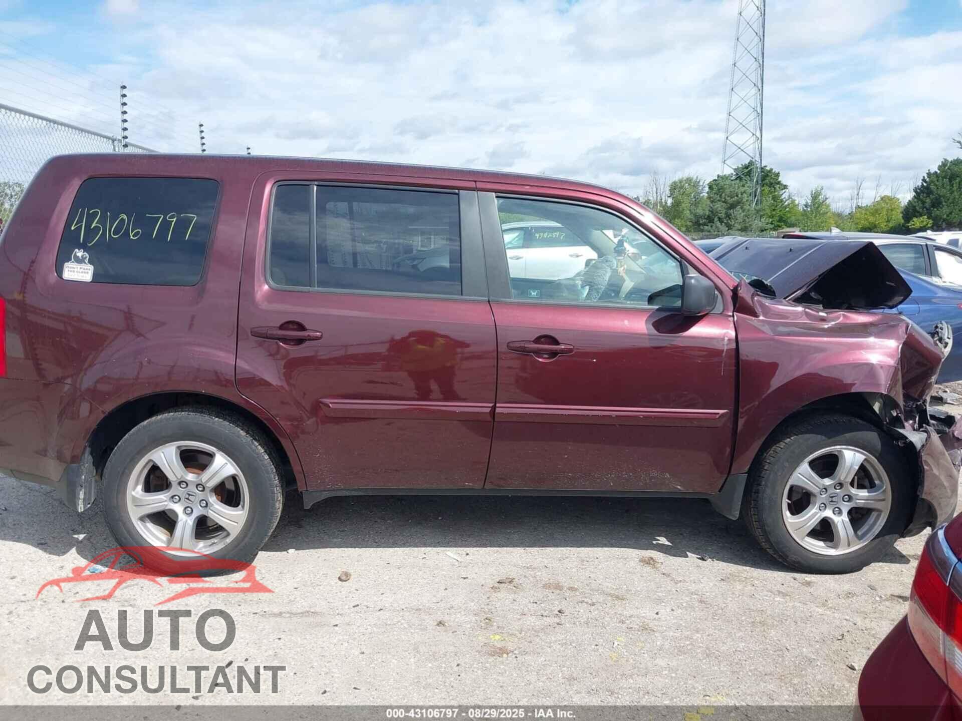 HONDA PILOT 2012 - 5FNYF4H48CB074952