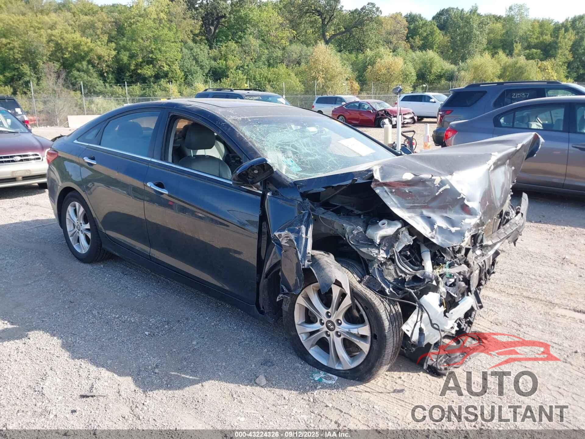 HYUNDAI SONATA 2011 - 5NPEC4AB5BH296286
