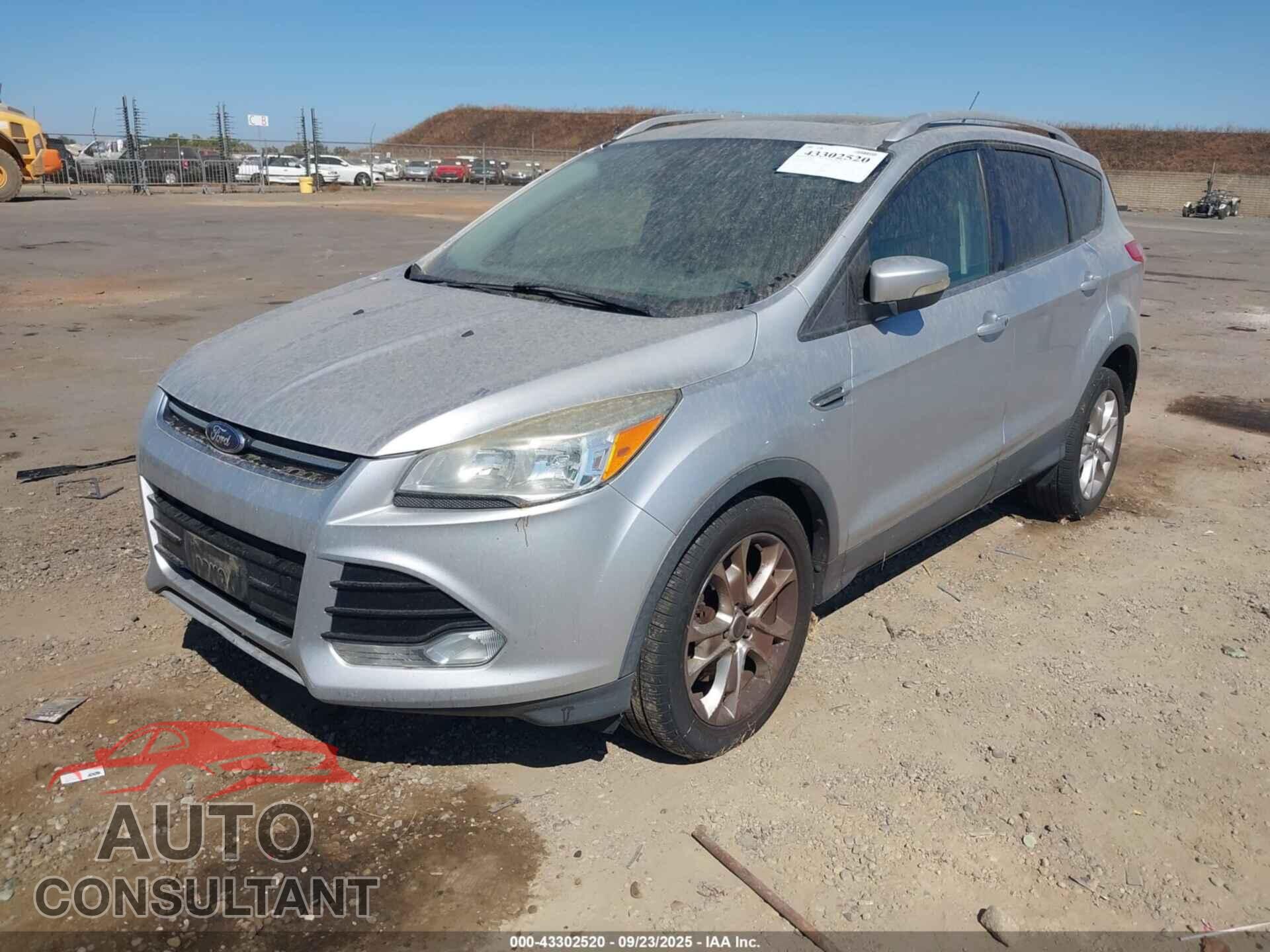 FORD ESCAPE 2014 - 1FMCU9J92EUD19110