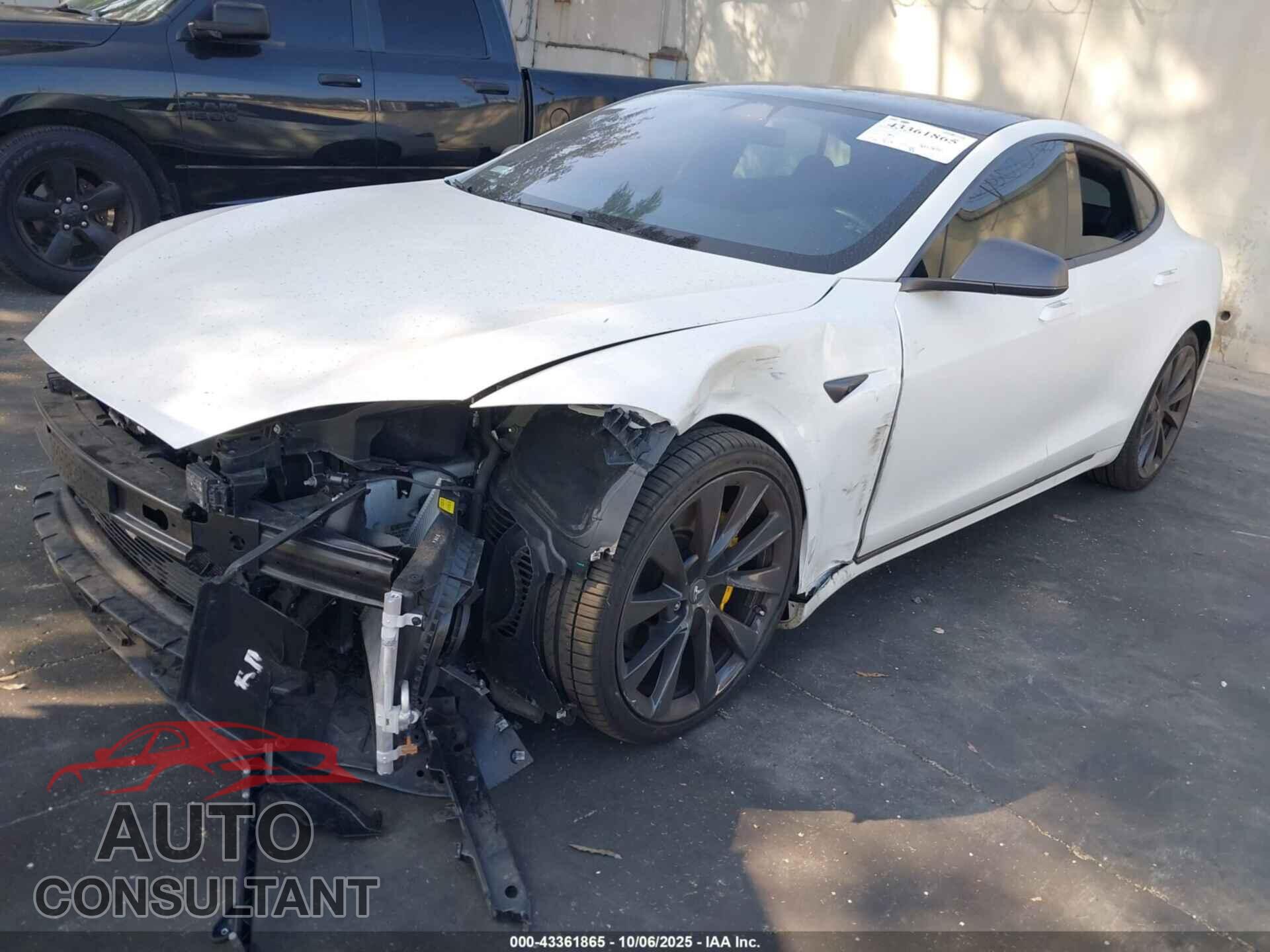 TESLA MODEL S 2019 - 5YJSA1E25KF347933