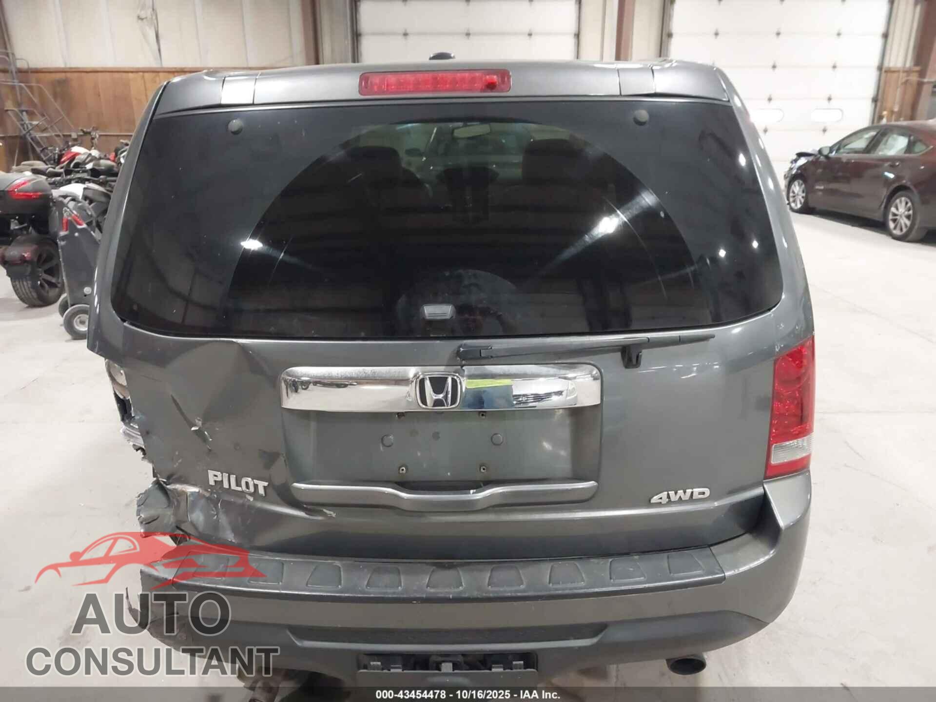 HONDA PILOT 2013 - 5FNYF4H55DB033673
