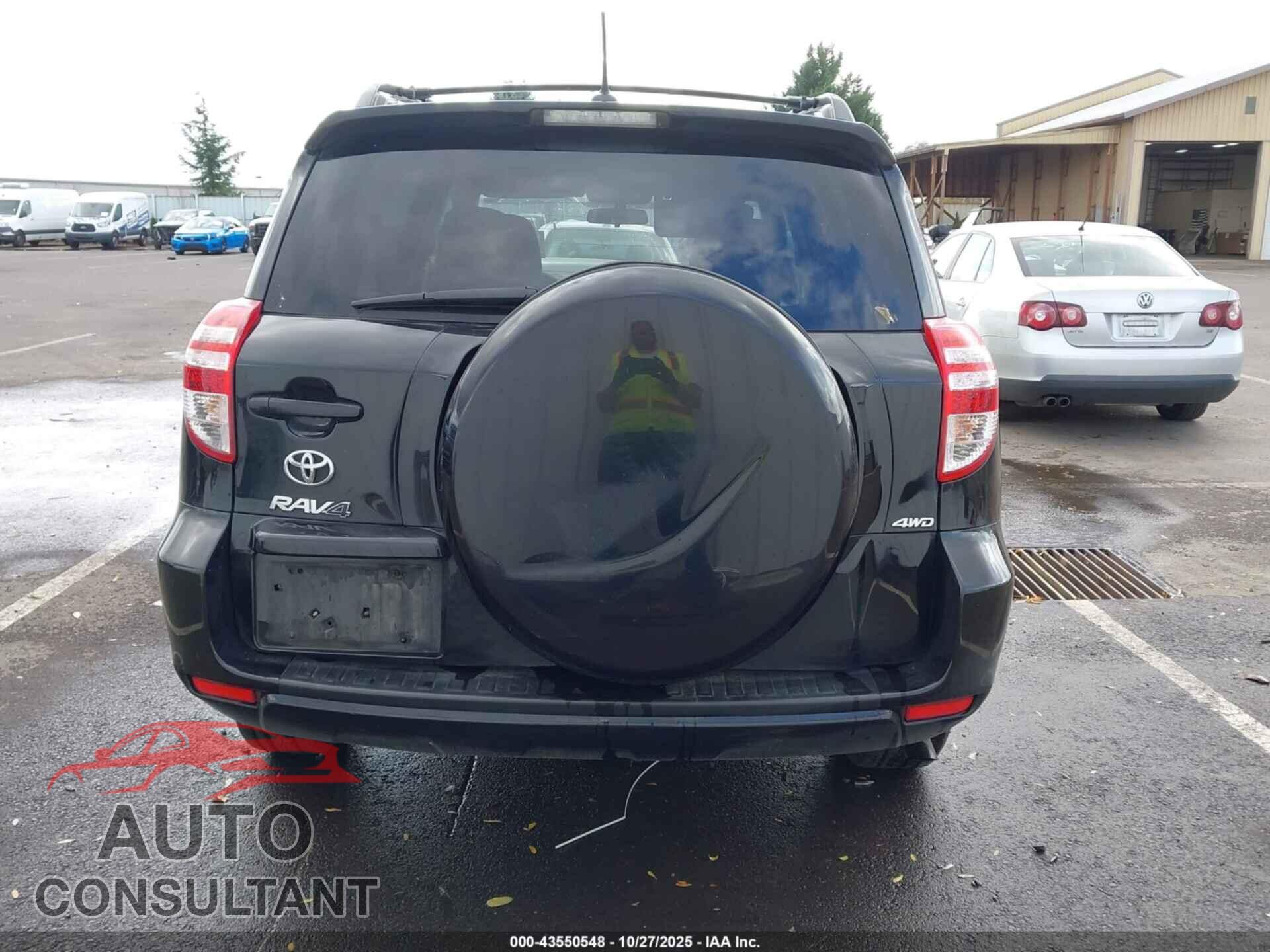 TOYOTA RAV4 2012 - 2T3BF4DV1CW245510