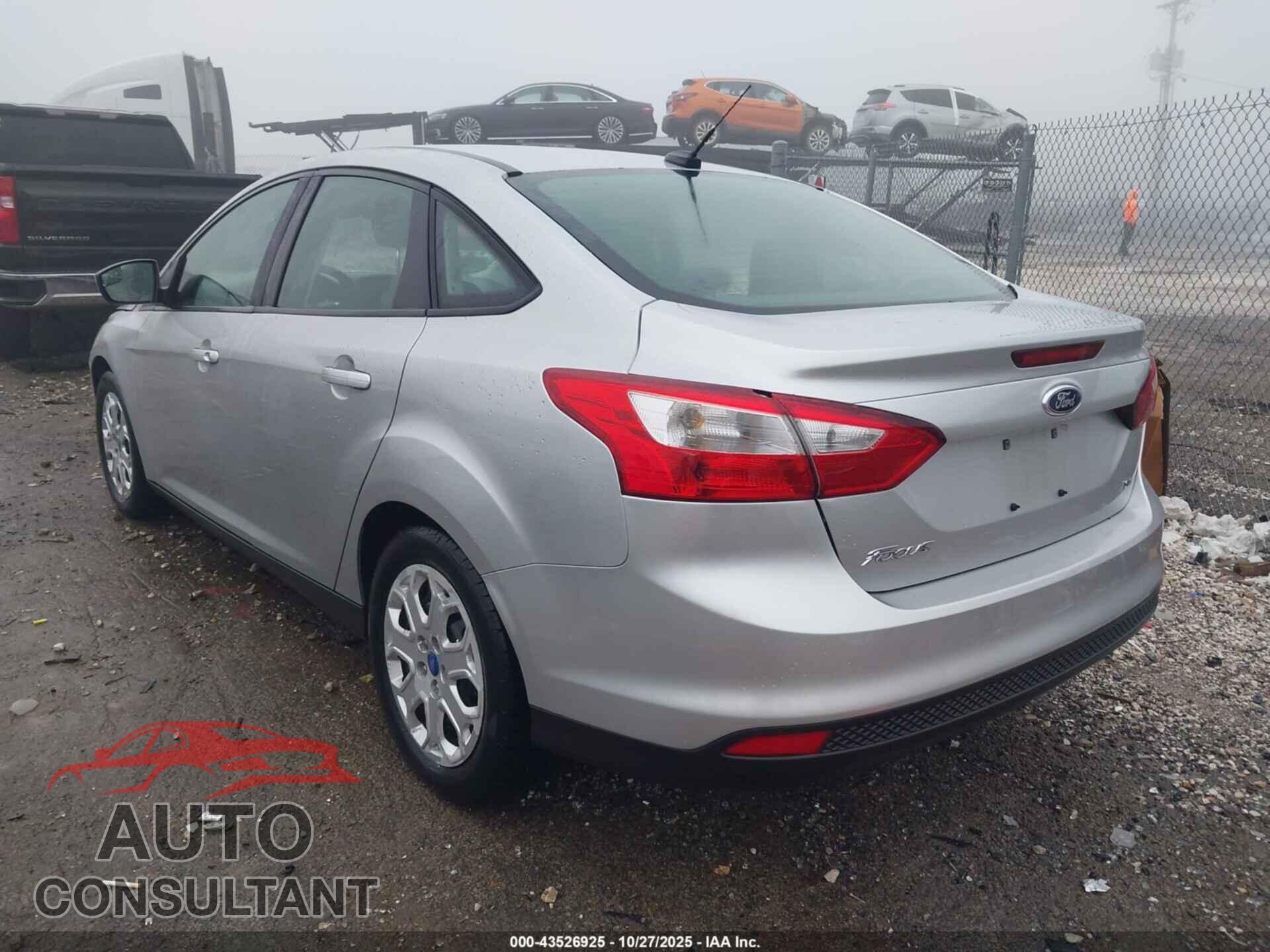 FORD FOCUS 2012 - 1FAHP3F22CL112316