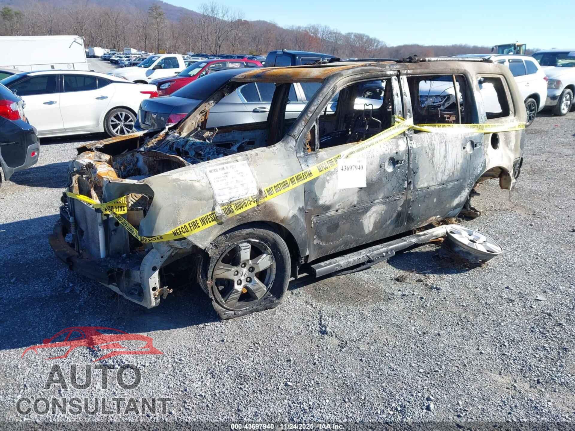 HONDA PILOT 2011 - 5FNYF3H51BB010611