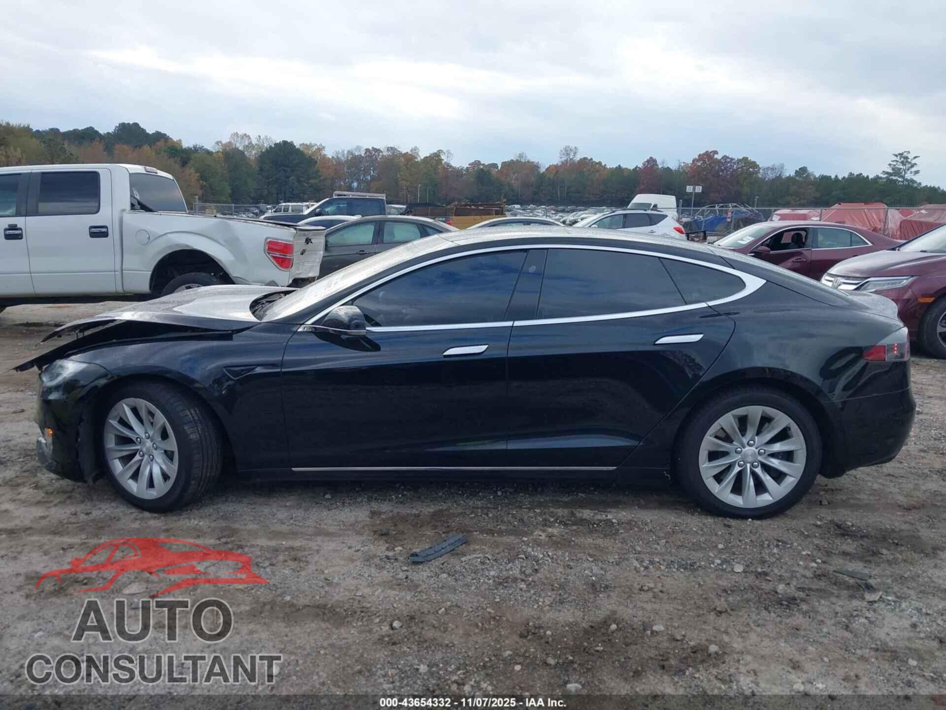 TESLA MODEL S 2018 - 5YJSA1E21JF259444