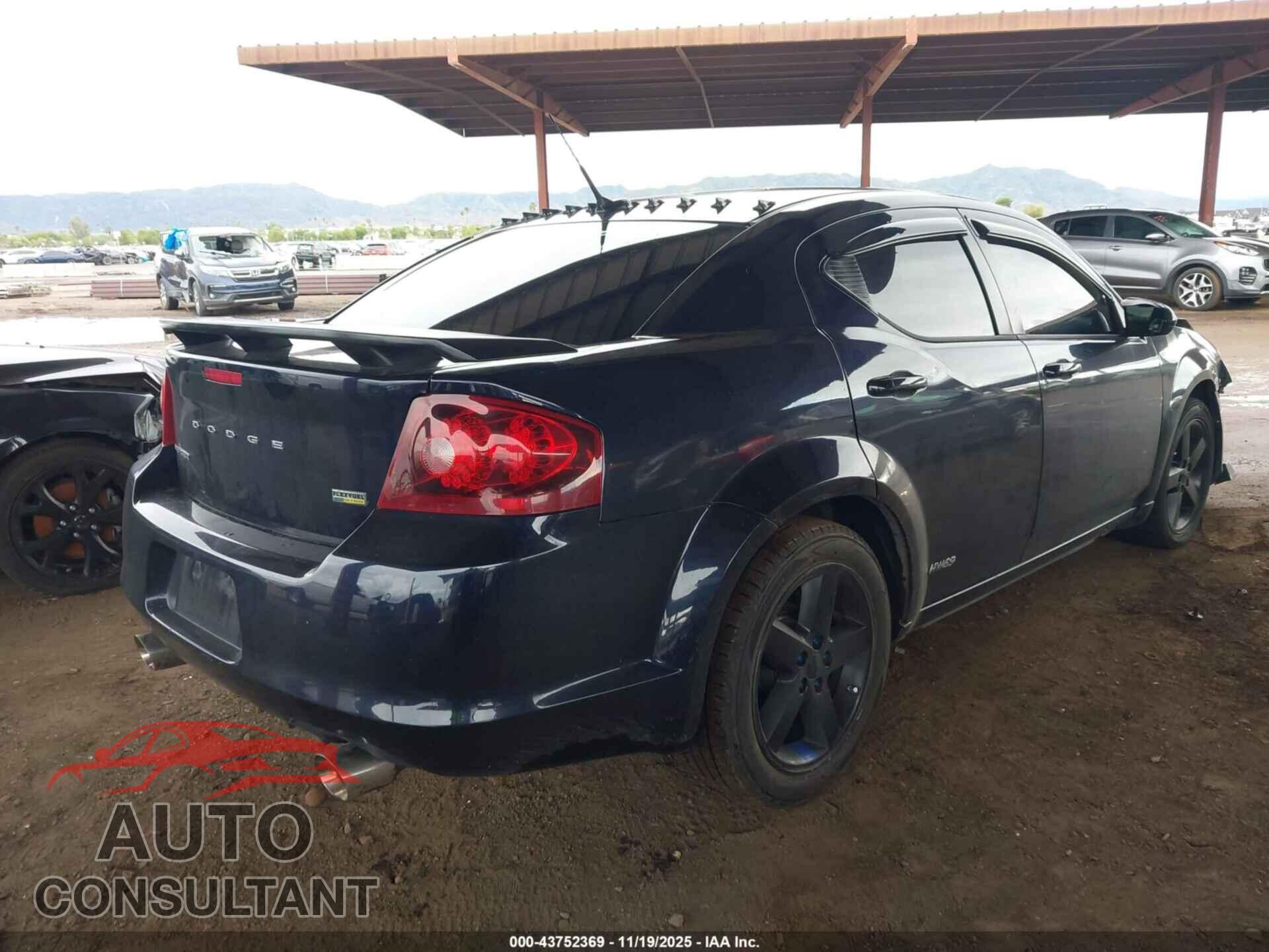 DODGE AVENGER 2011 - 1B3BD2FG2BN528806