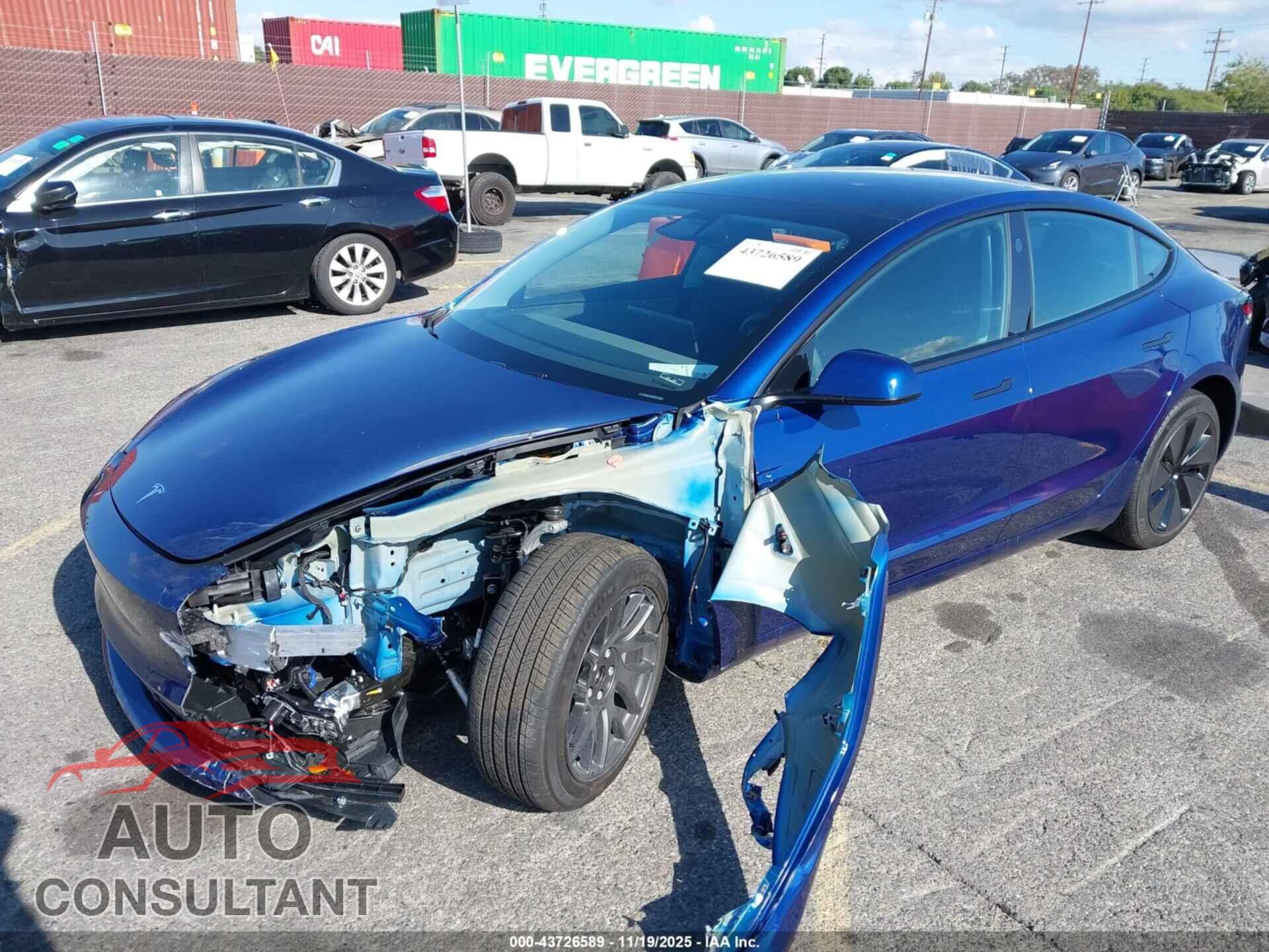 TESLA MODEL 3 2025 - 5YJ3E1EA9SF058411
