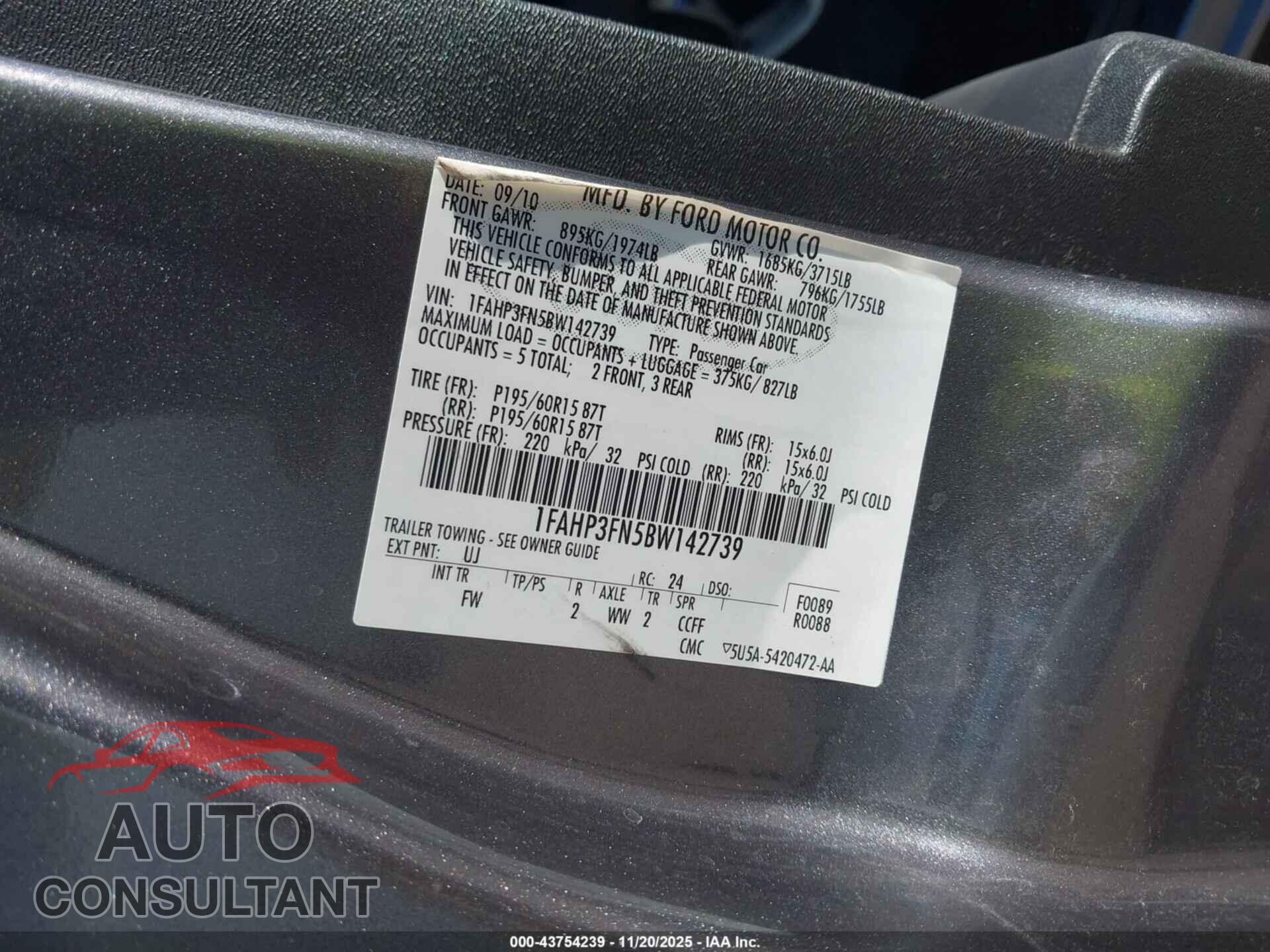 FORD FOCUS 2011 - 1FAHP3FN5BW142739