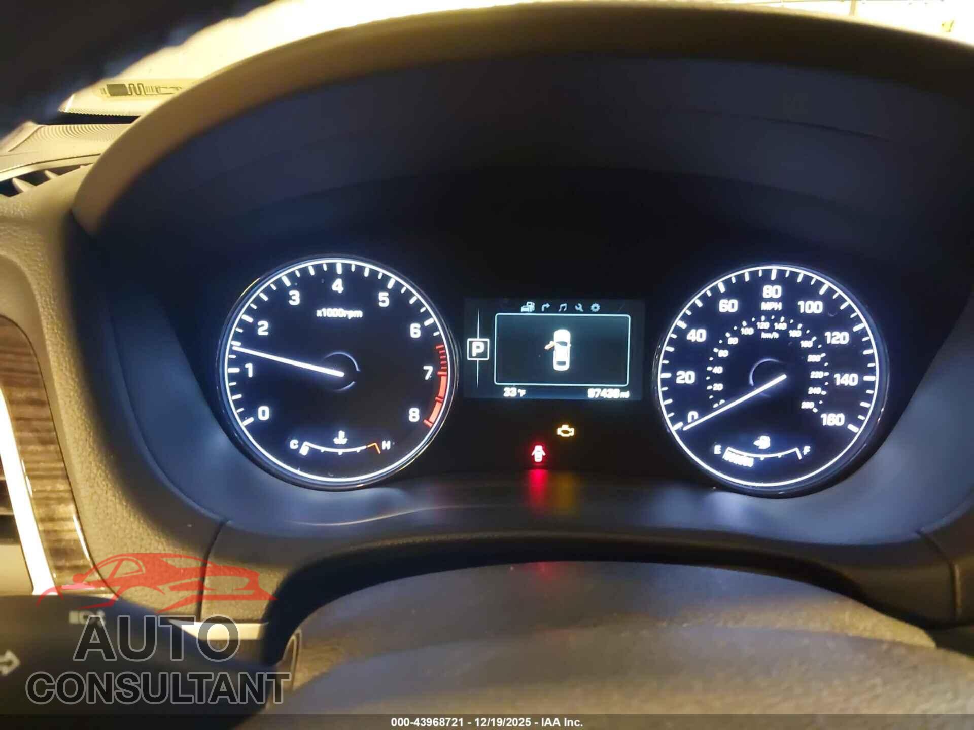 HYUNDAI GENESIS 2015 - KMHGN4JE8FU058131