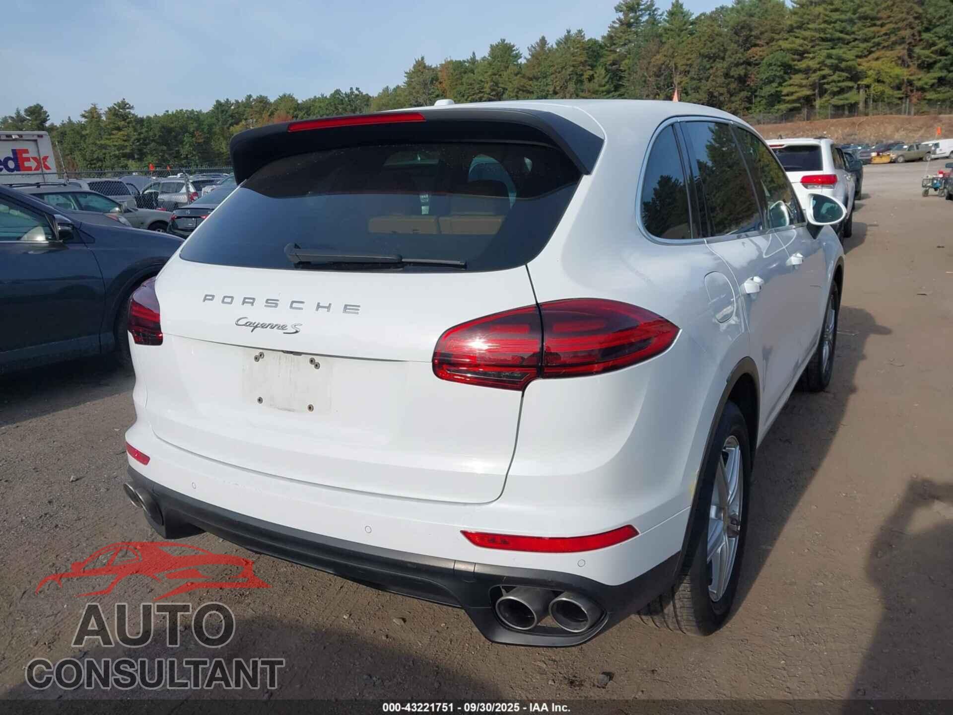 PORSCHE CAYENNE 2016 - WP1AB2A22GLA96716