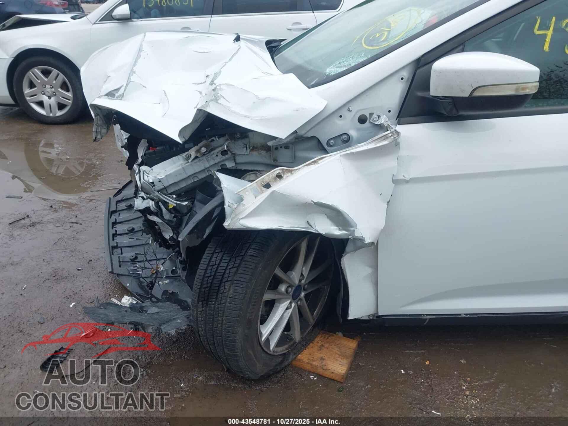 FORD FOCUS 2015 - 1FADP3F20FL231260