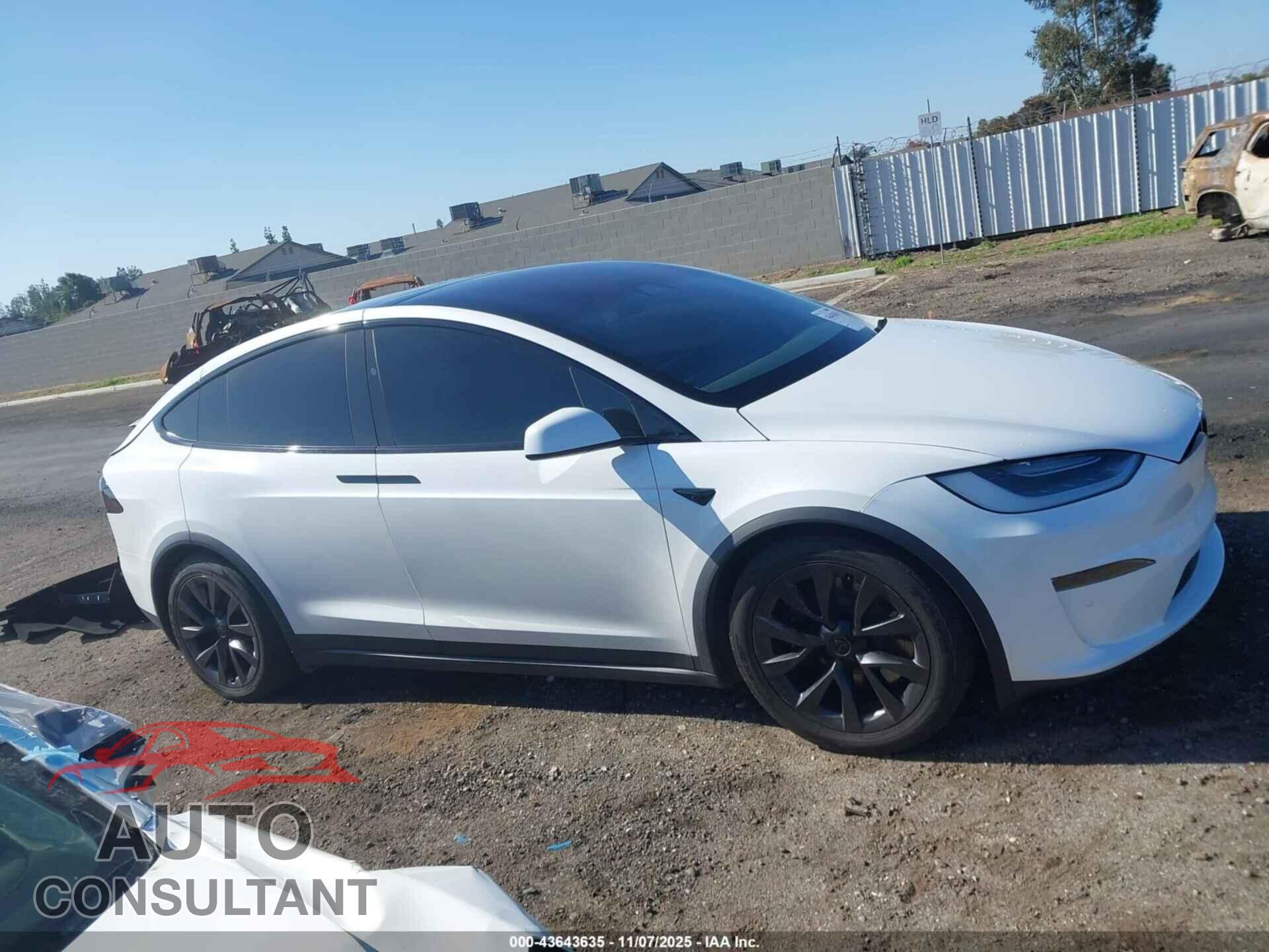 TESLA MODEL X 2022 - 7SAXCAE54NF362277