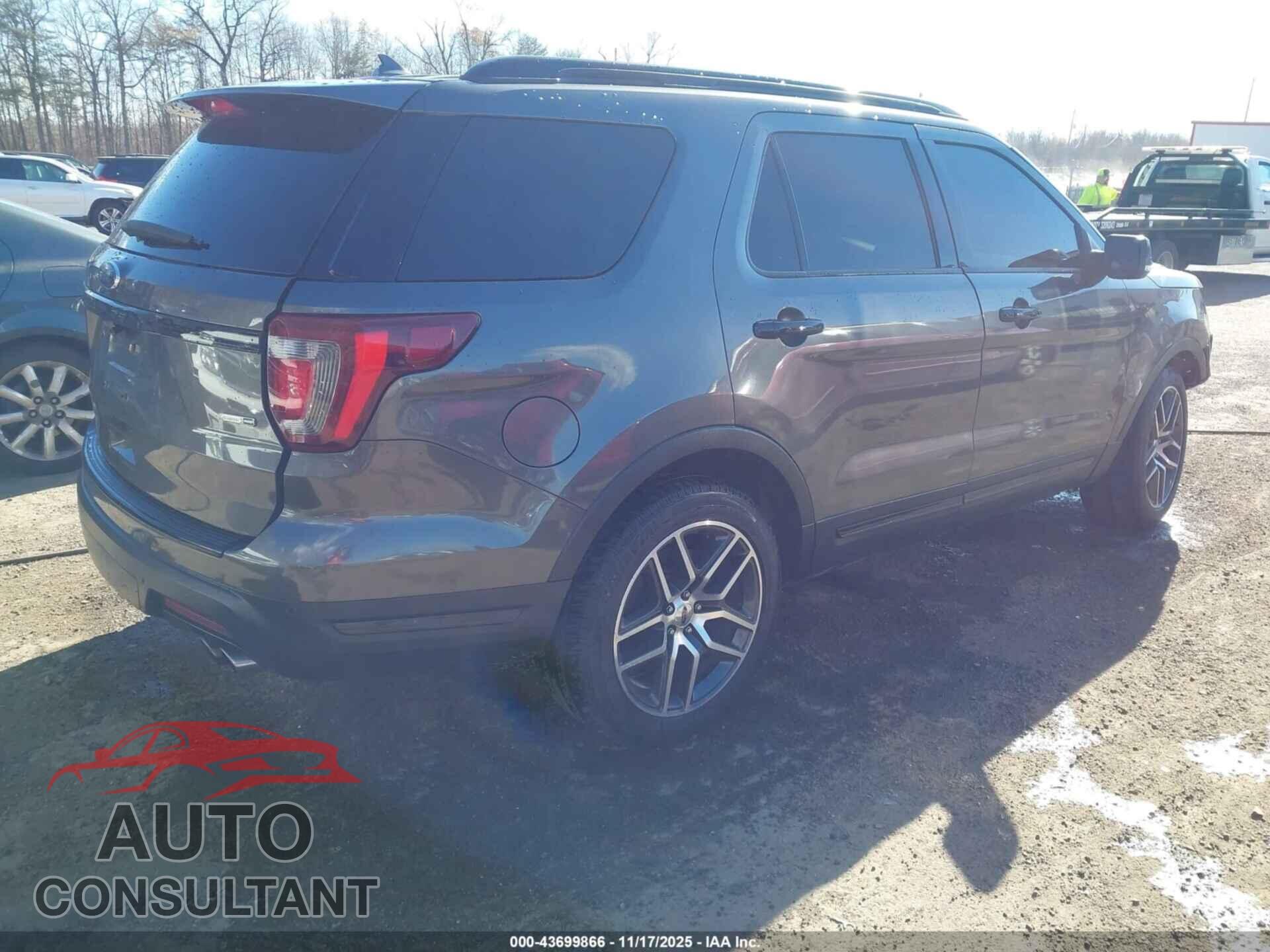 FORD EXPLORER 2018 - 1FM5K8GT1JGB27455