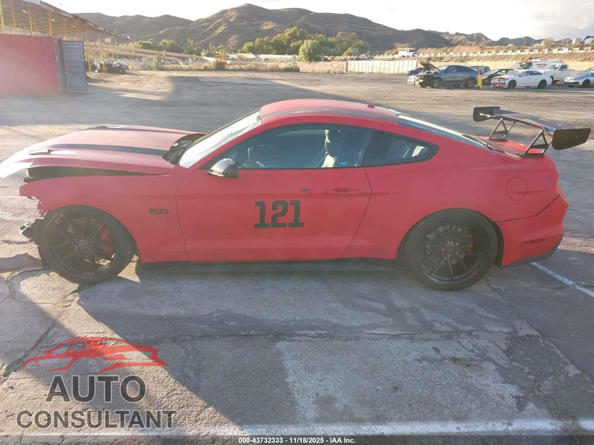 FORD MUSTANG 2017 - 1FA6P8CF1H5303104