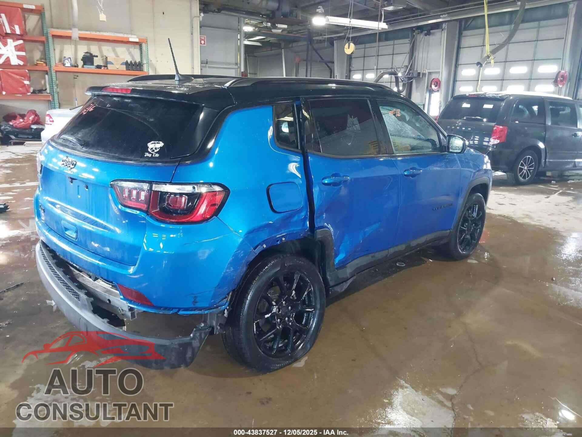 JEEP COMPASS 2022 - 3C4NJDBB9NT184745