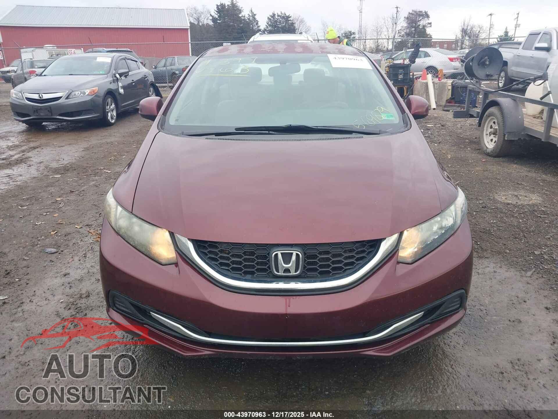 HONDA CIVIC 2013 - 2HGFB2F56DH569828