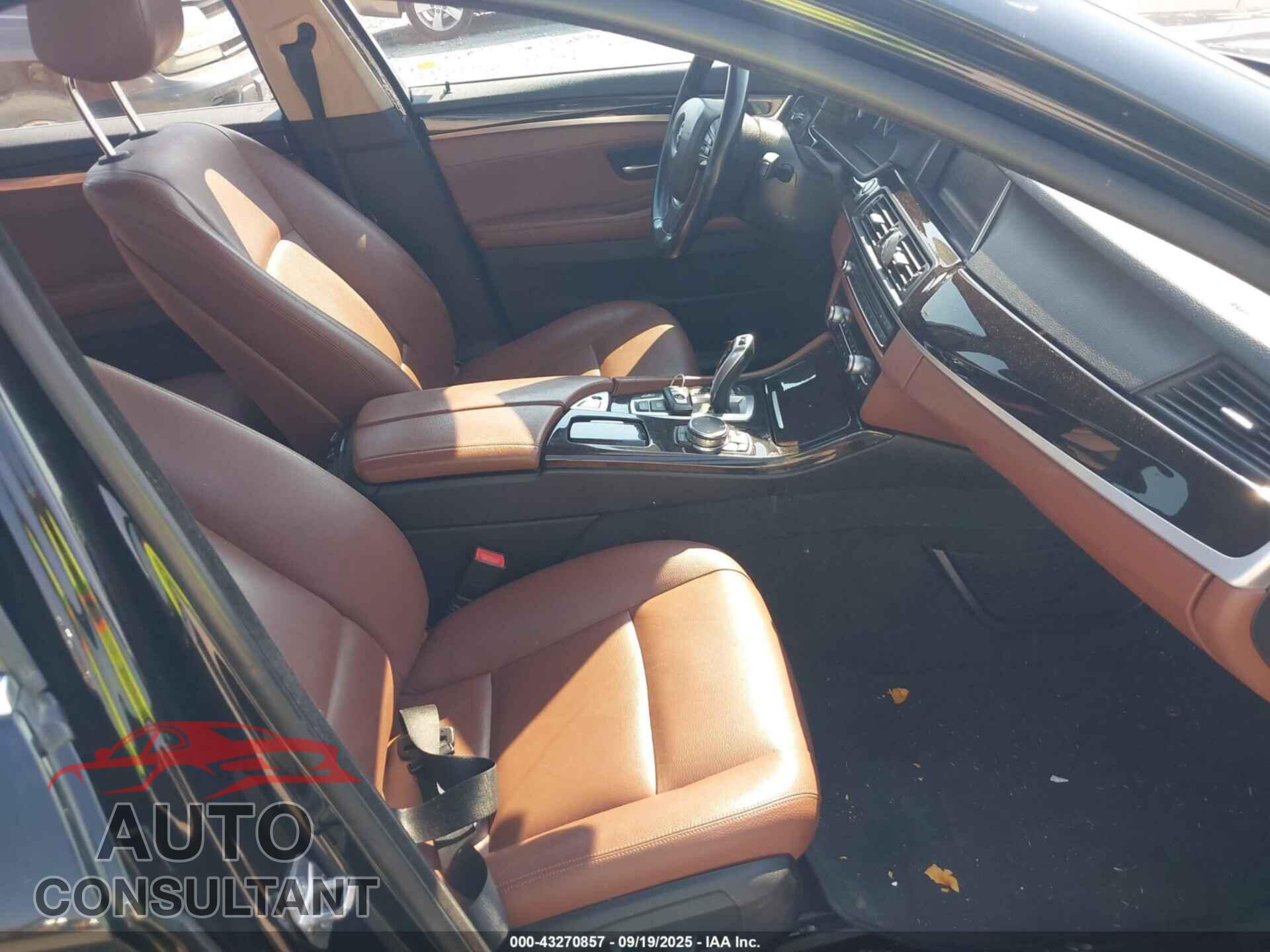 BMW 528I 2015 - WBA5A5C51FD515708