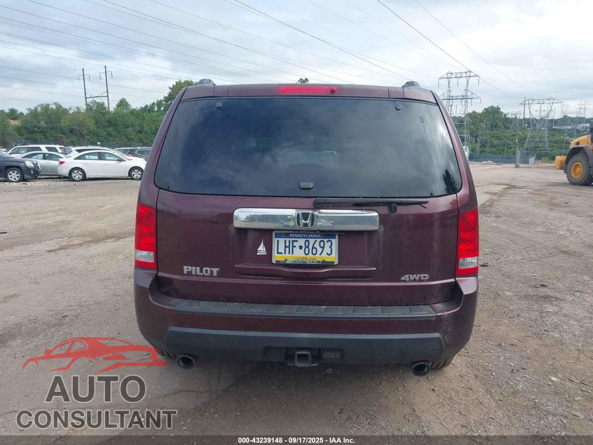 HONDA PILOT 2011 - 5FNYF4H5XBB050787