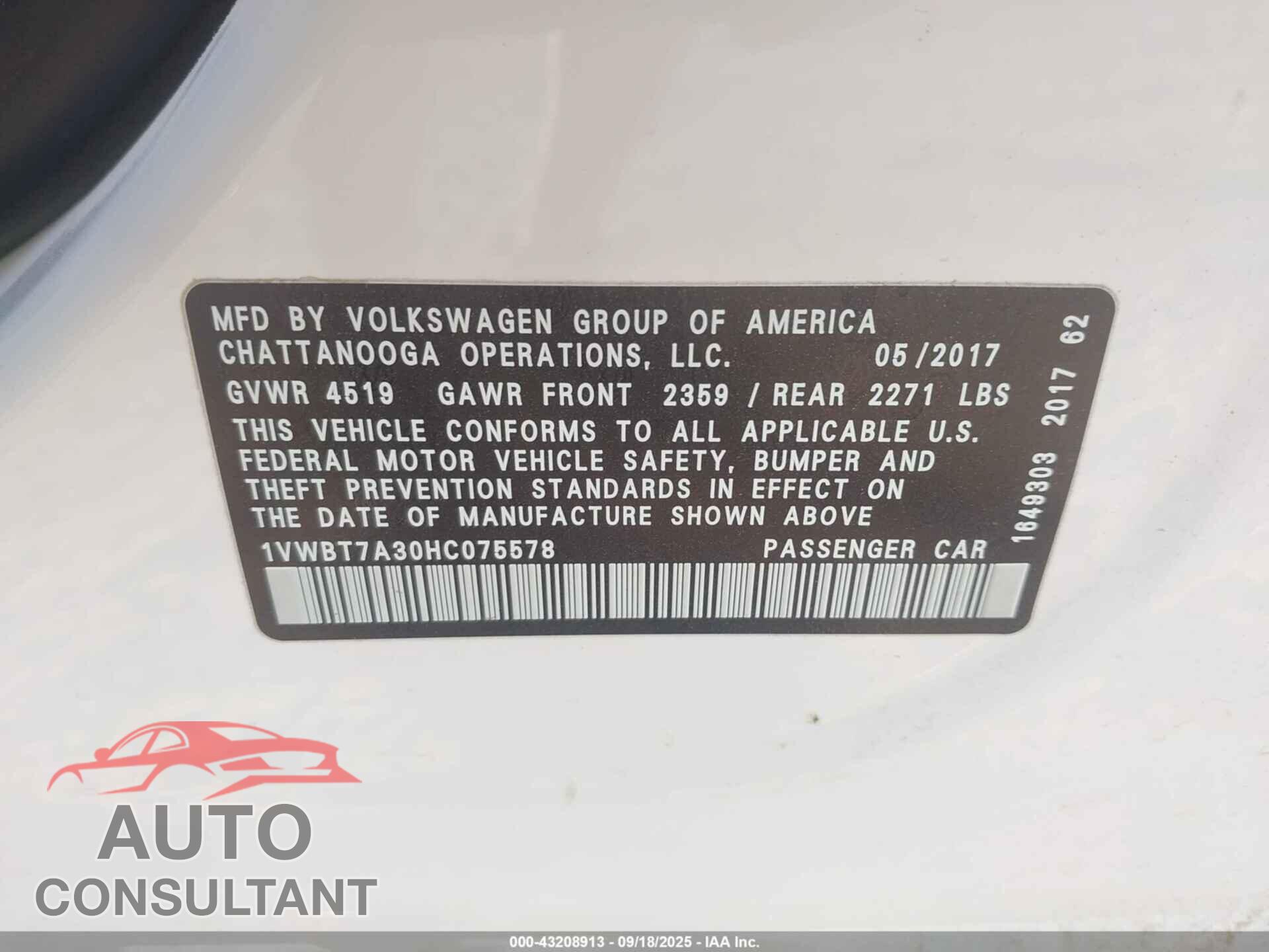 VOLKSWAGEN PASSAT 2017 - 1VWBT7A30HC075578