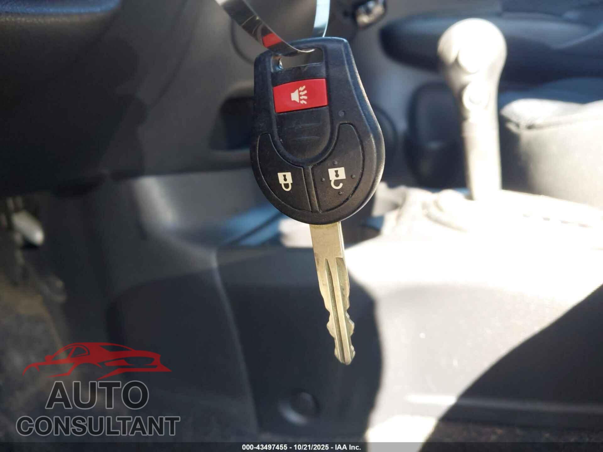 NISSAN VERSA NOTE 2015 - 3N1CE2CP7FL364532
