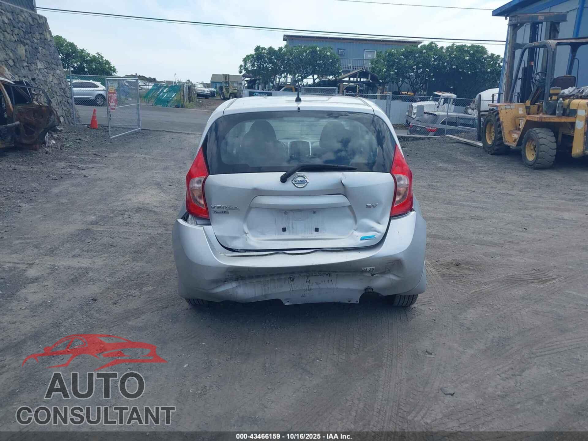 NISSAN VERSA NOTE 2015 - 3N1CE2CP9FL438016