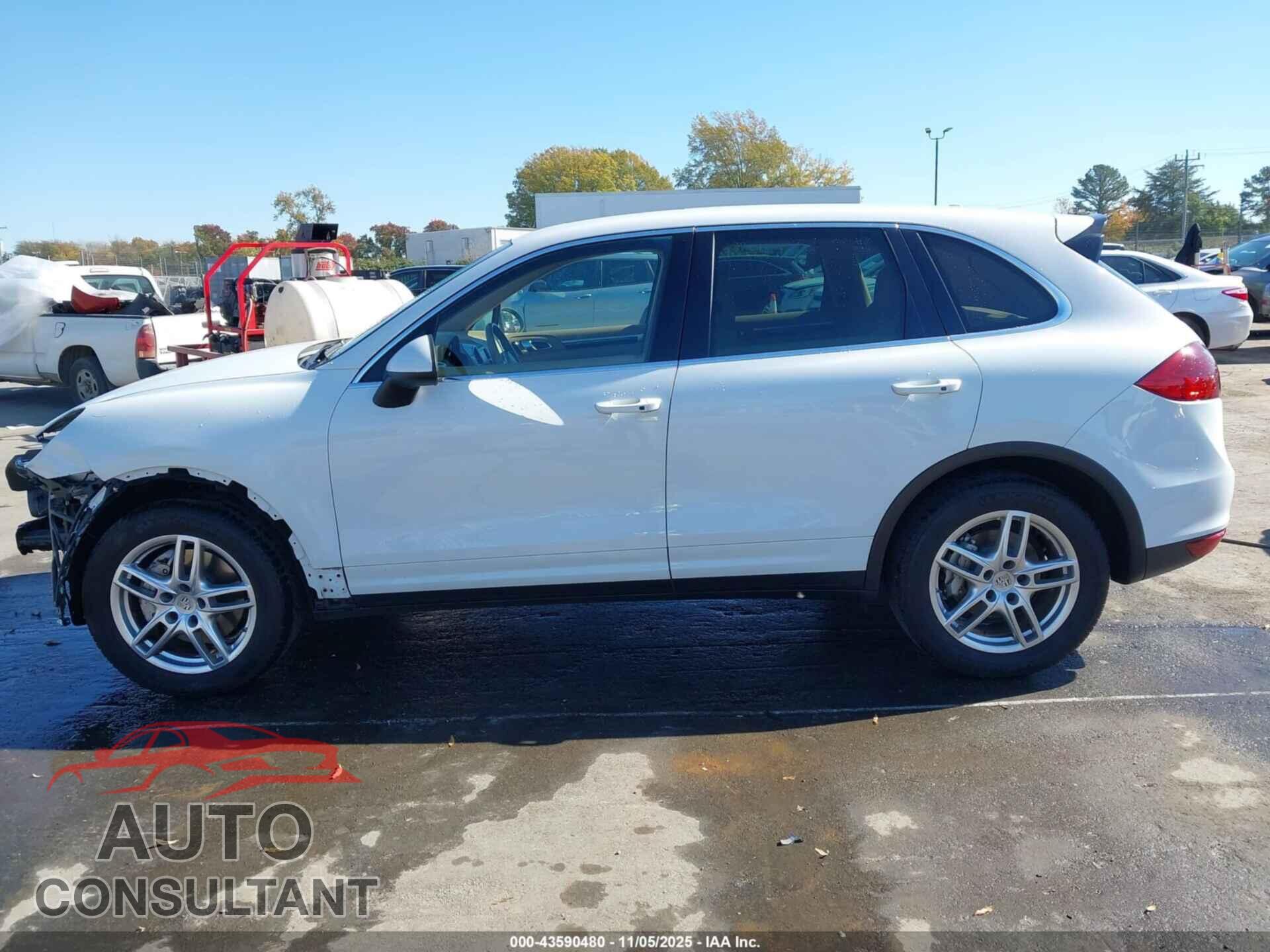PORSCHE CAYENNE 2014 - WP1AB2A29ELA58977