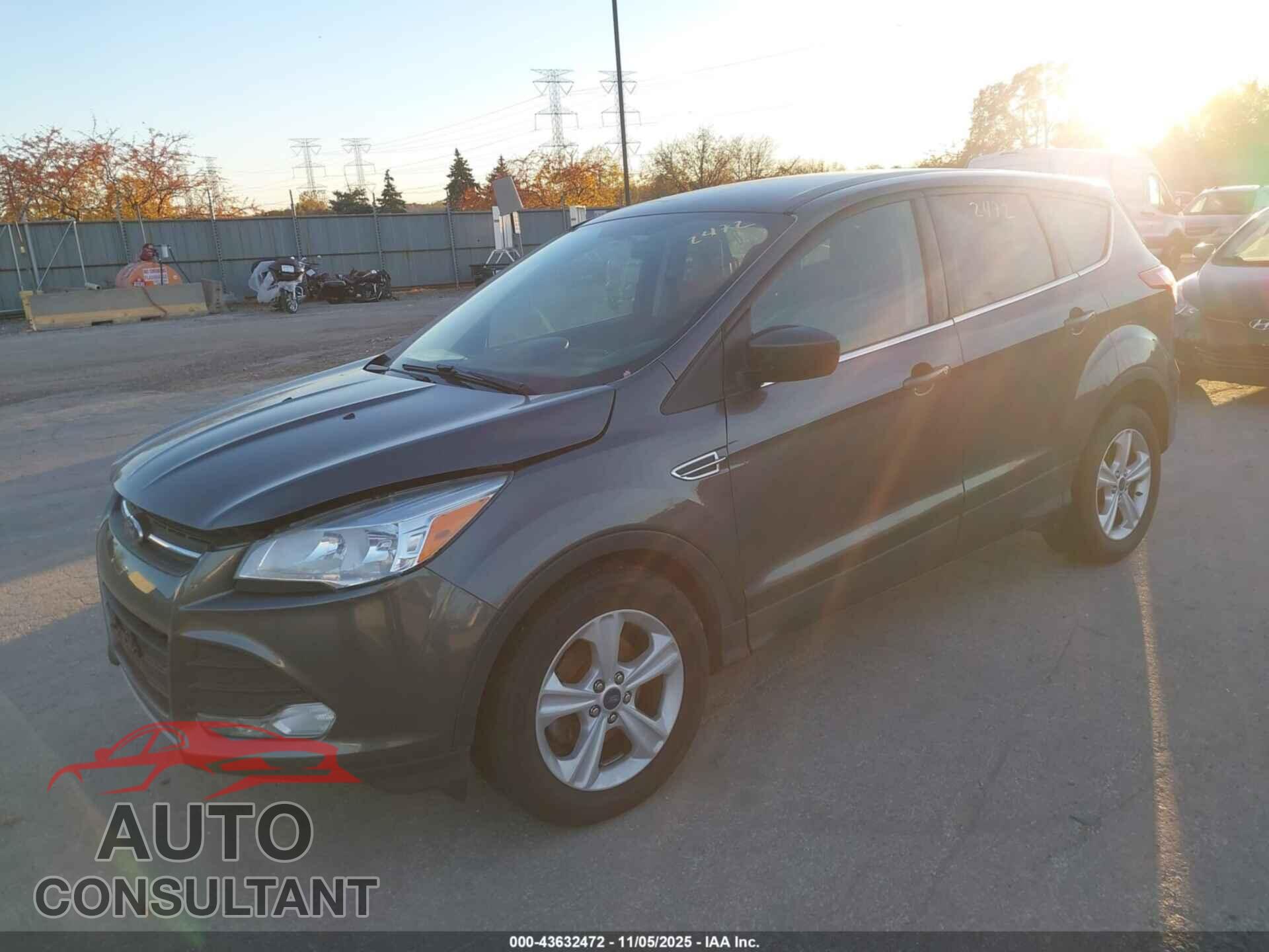 FORD ESCAPE 2015 - 1FMCU0GX8FUB60595