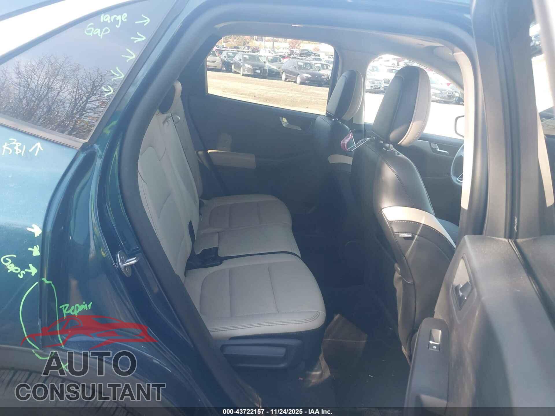 FORD ESCAPE 2020 - 1FMCU9H95LUA39345